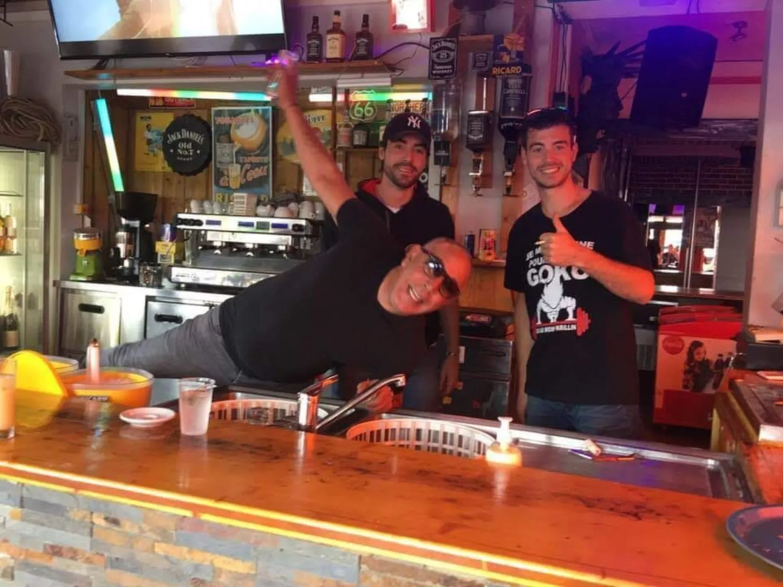 Mobilheim mit Terrasse-Buiten