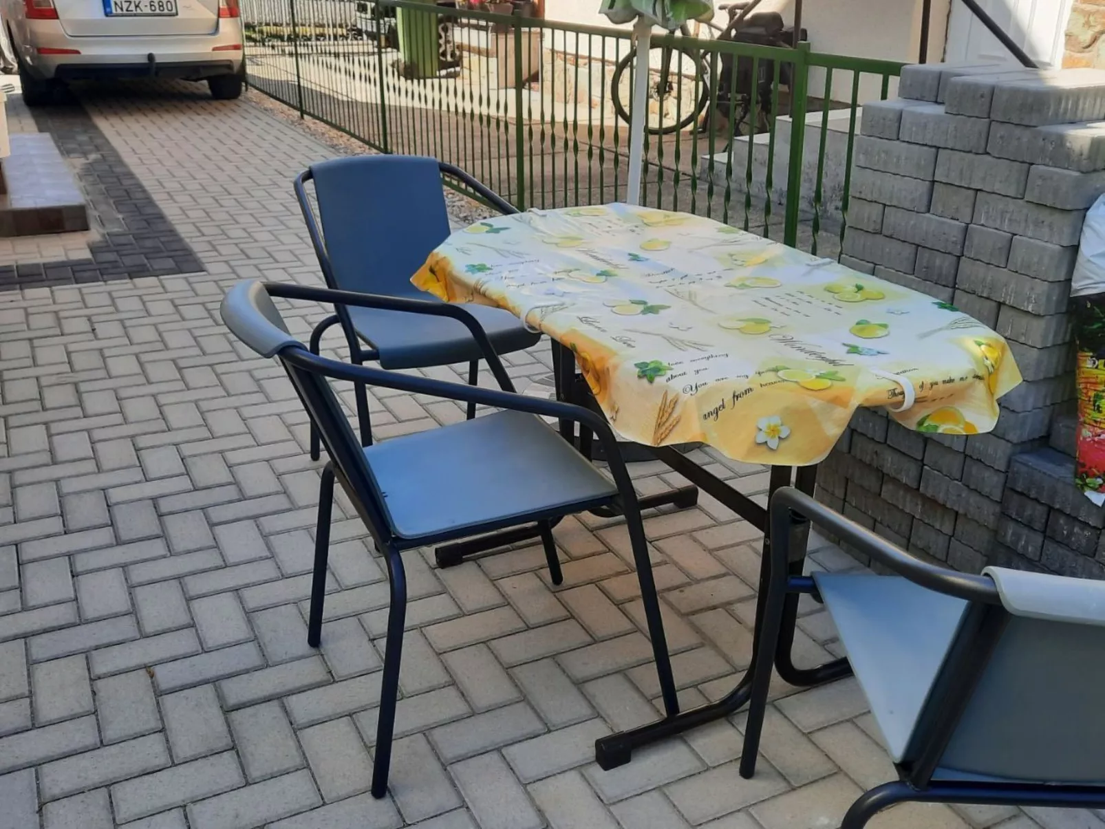 Klimatisiertes Ferienhaus in Bükfürdö mit Garten-Buiten