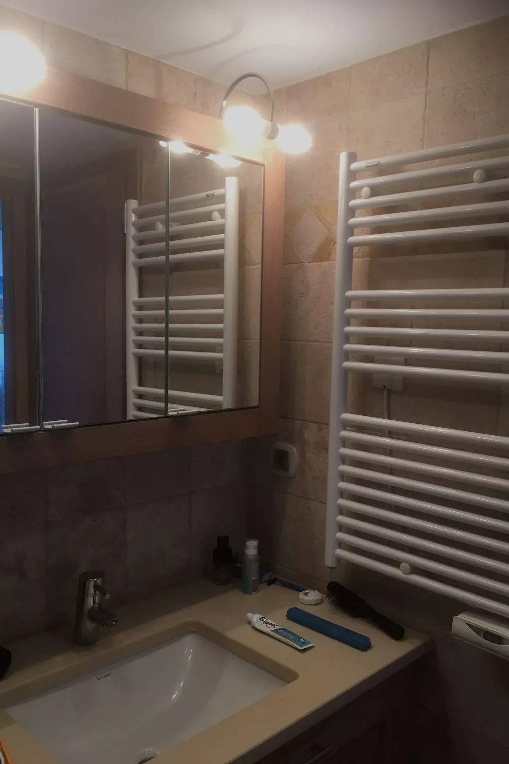 Wohnung mit Terrasse-Binnen