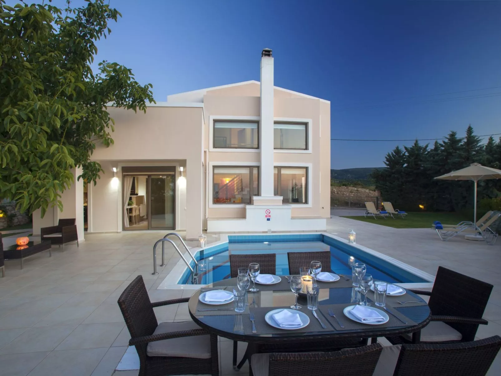 Villa Irini - 3-Schlafzimmer-Villa mit privatem Pool