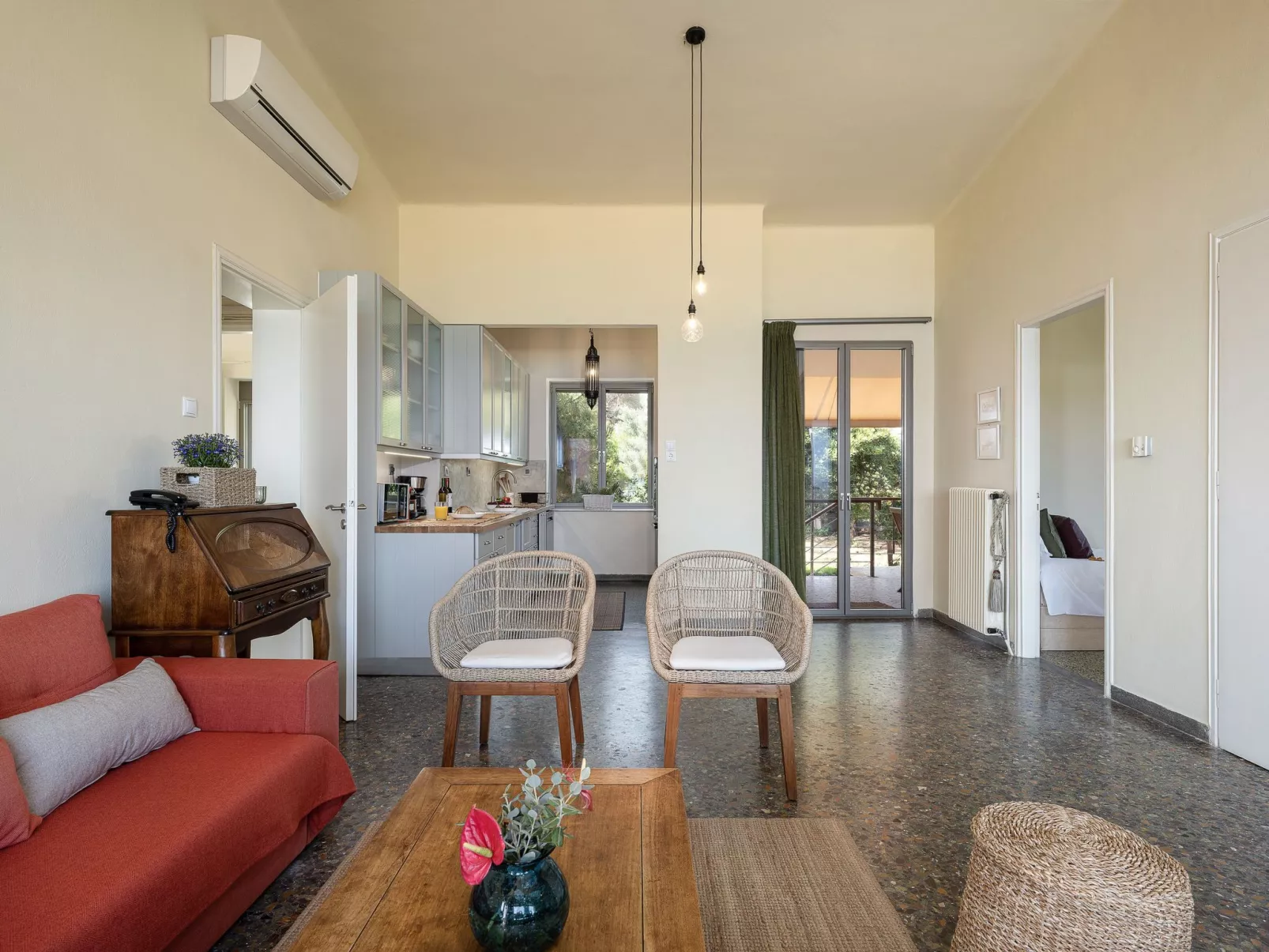 Am Strand mit Pool für eine oder zwei Familien-Binnen