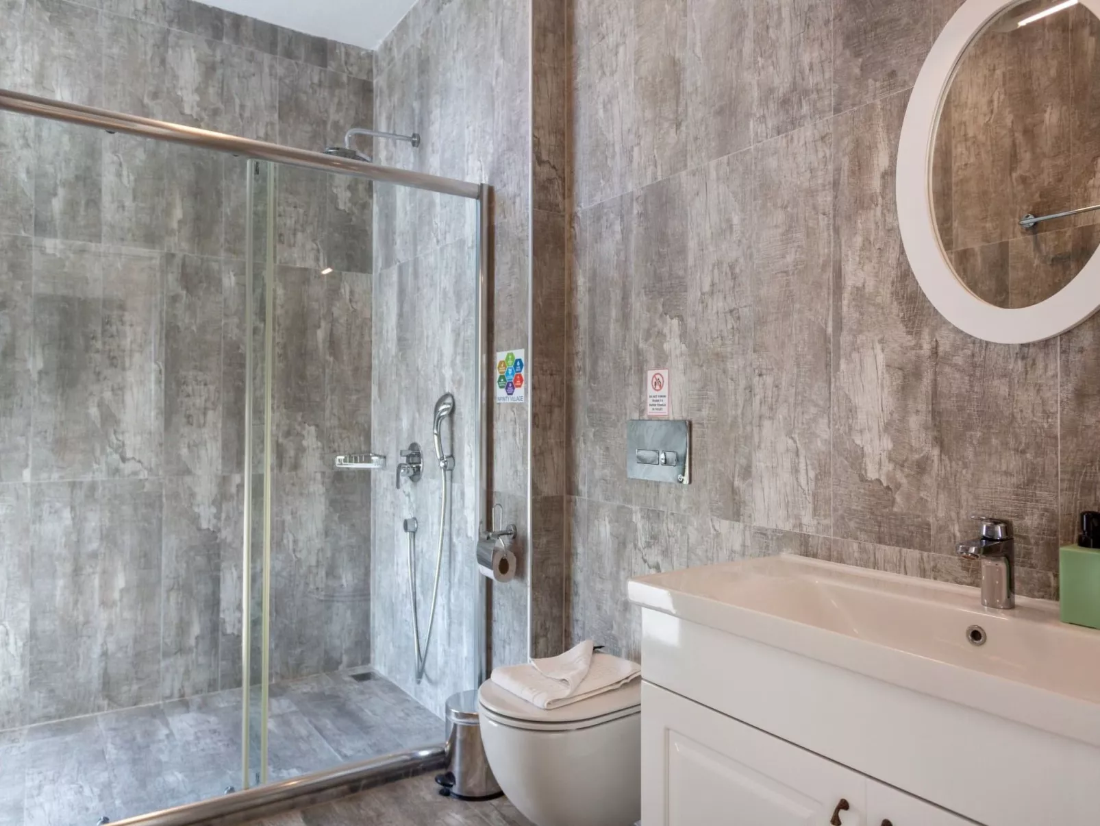 Villa Infinty Wild für 2 Personen und 2 Kinder-Binnen