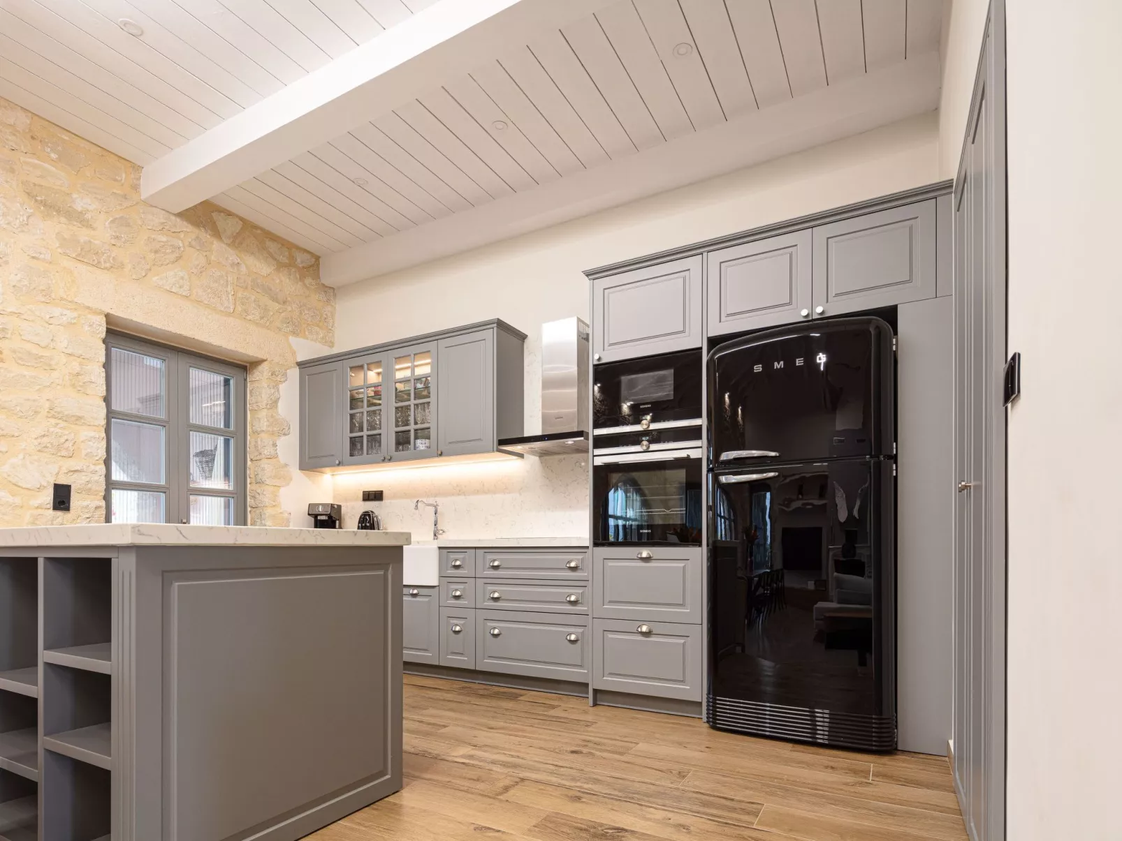 Artemis Apollonas Villa - Luxuriöse Flucht mit Pool-Binnen