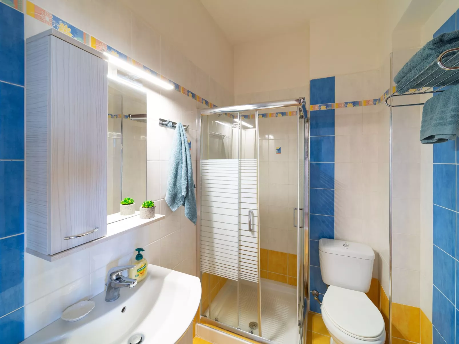 Mare Blu 1 am Strand-Binnen