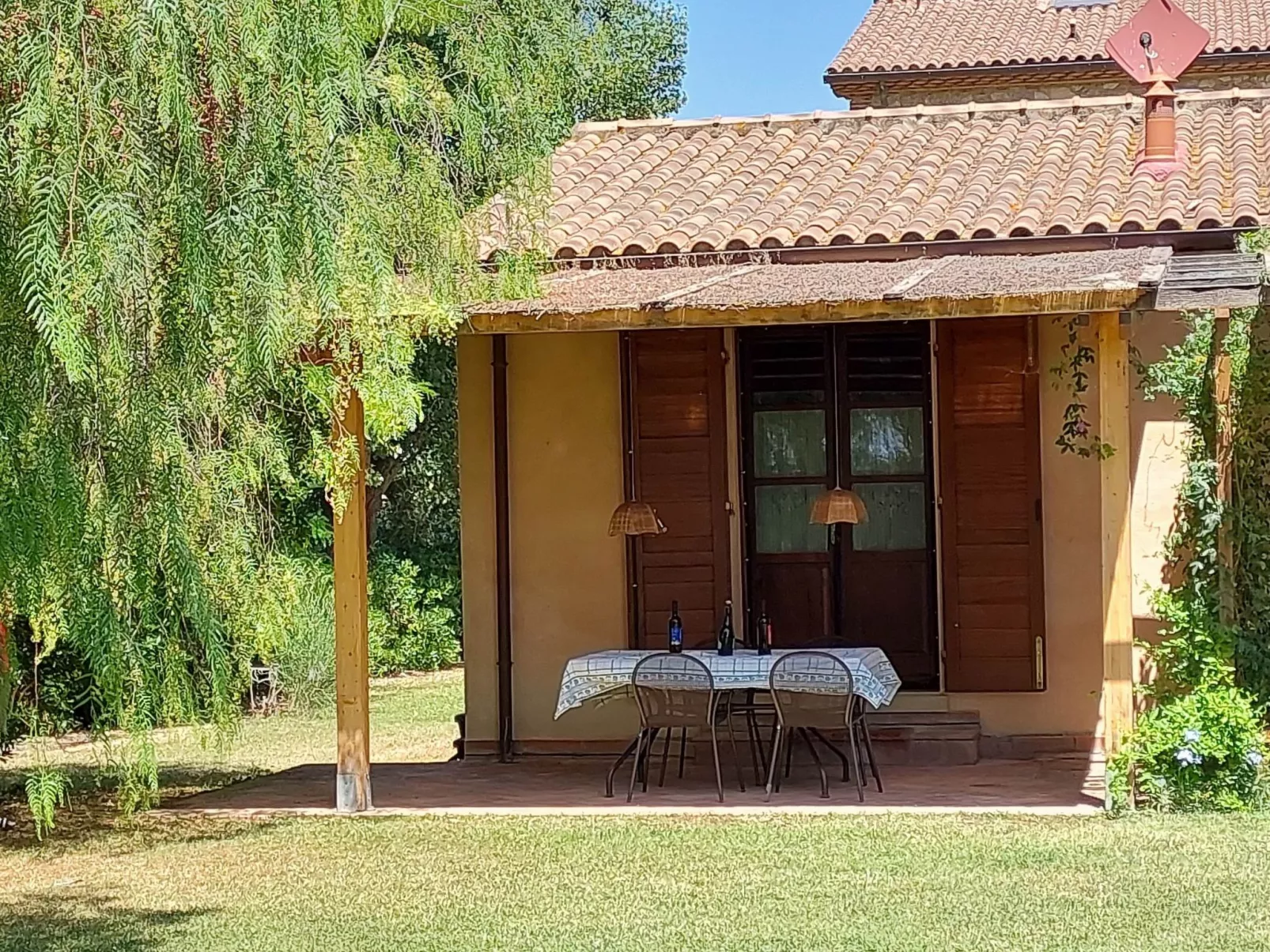 Melo Peperosa' Wohnung mit Terrasse-Buiten