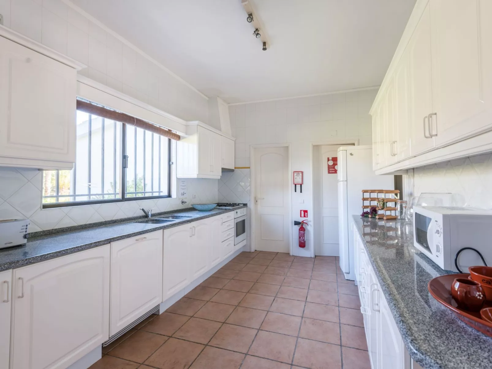 Villa das Palmeiras mit großem Schwimmbad-Image-tags.info