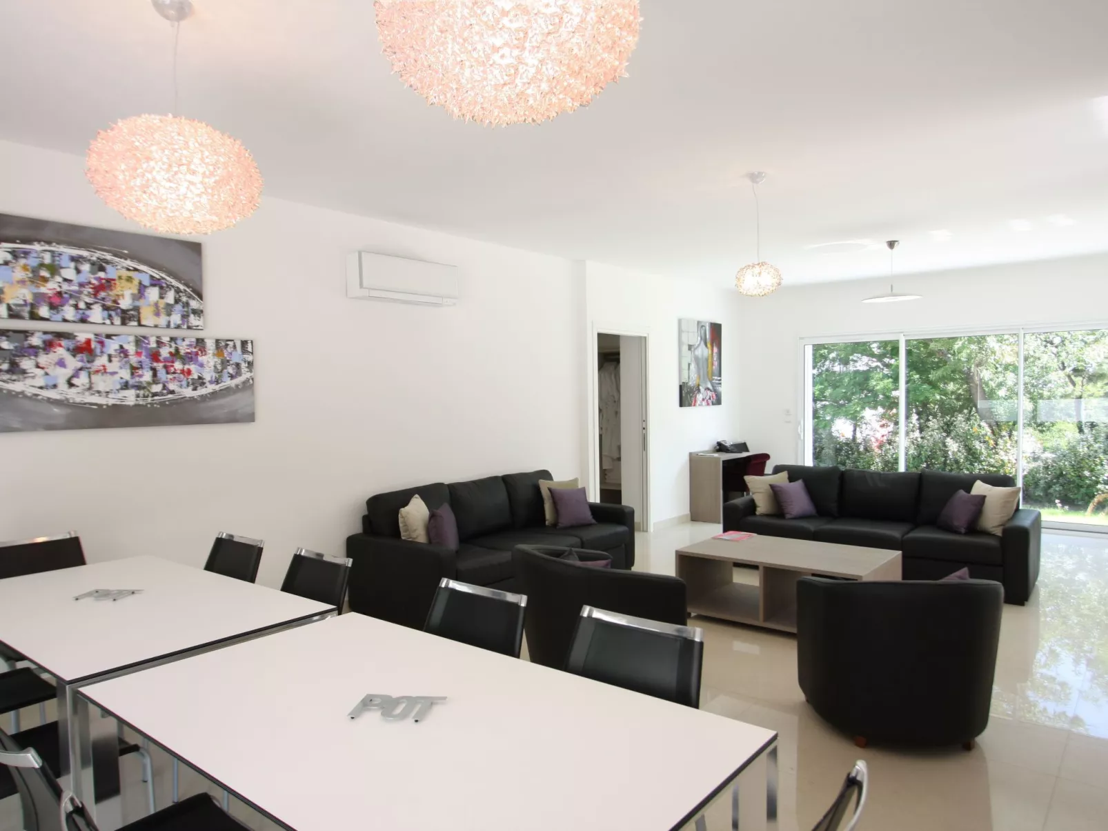 Villa mit 6 Schlafzimmern, privatem Pool Garten und Parkplatz-Binnen