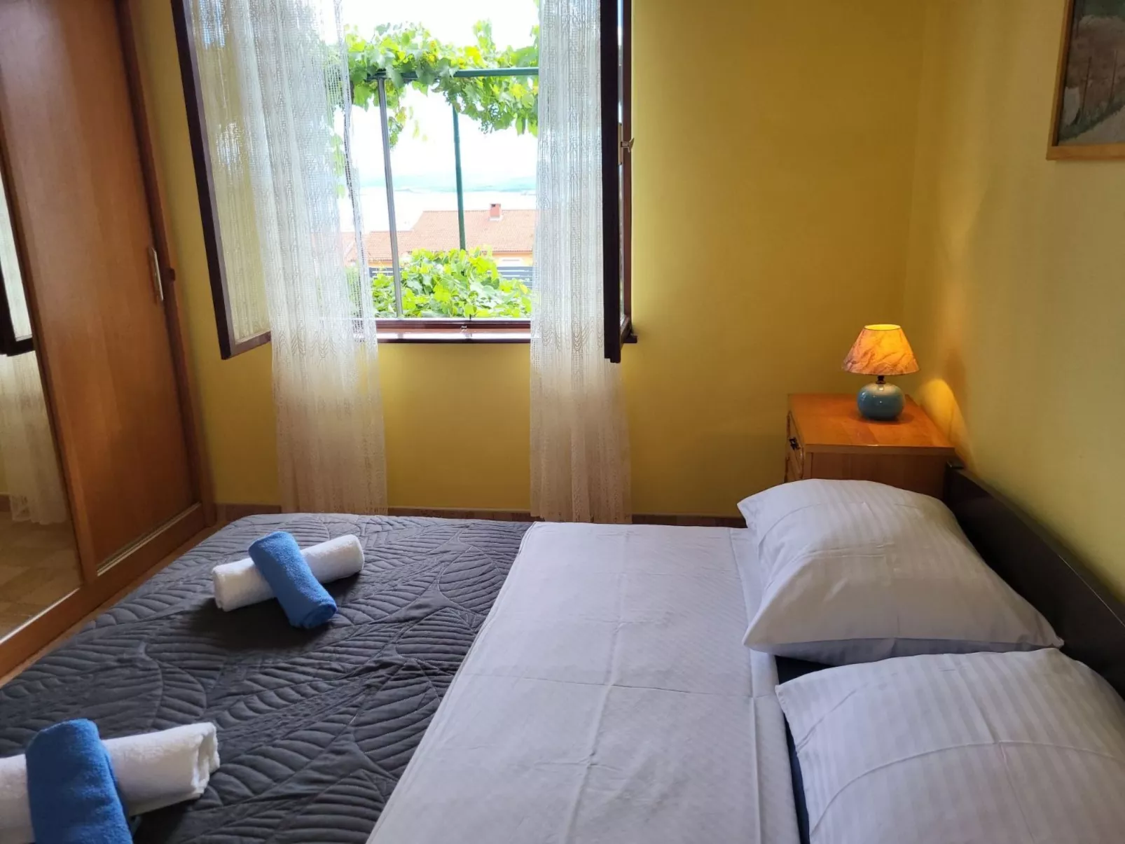 Schöne Wohnung mit Gemeinschaftspool,-Image-tags.info