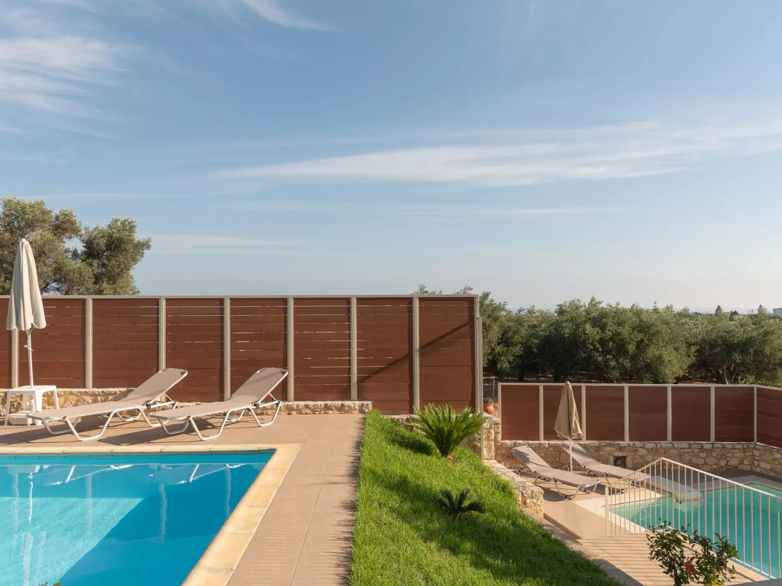 Ferienvilla "Rousa" mit Bergblick-Buiten