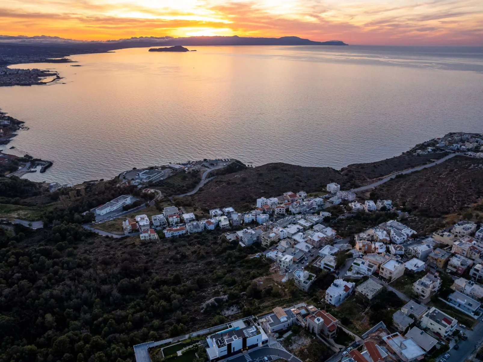 Omnia Villa 1-''Beheizter'' Pool und atemberaubender Meerblick-Buiten