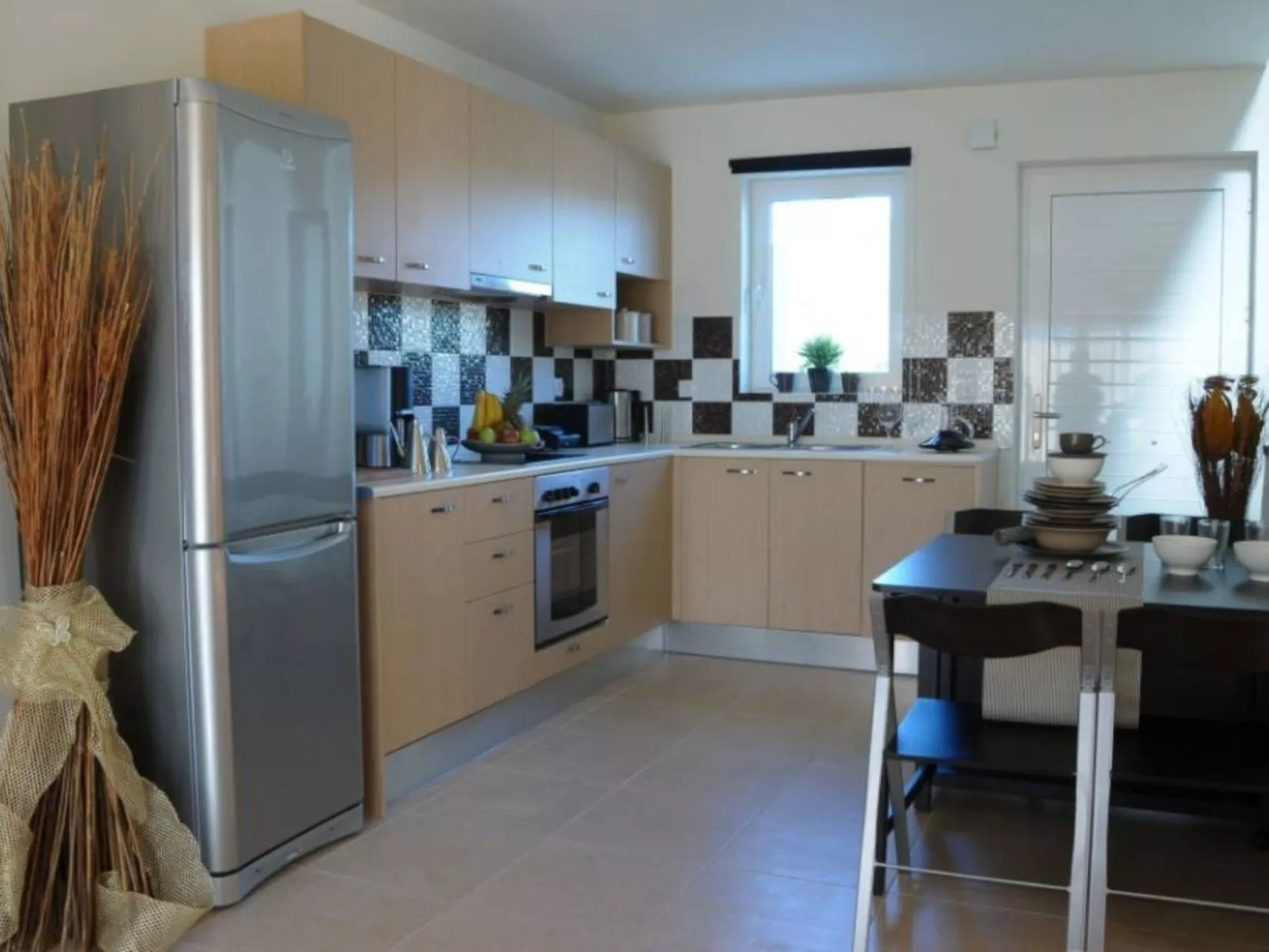 Mit Privatpool für 4 Personen  + 2 Kinder ca. 92 m&sup2; in Masari, Ägäis (Rhod-Image-tags.info