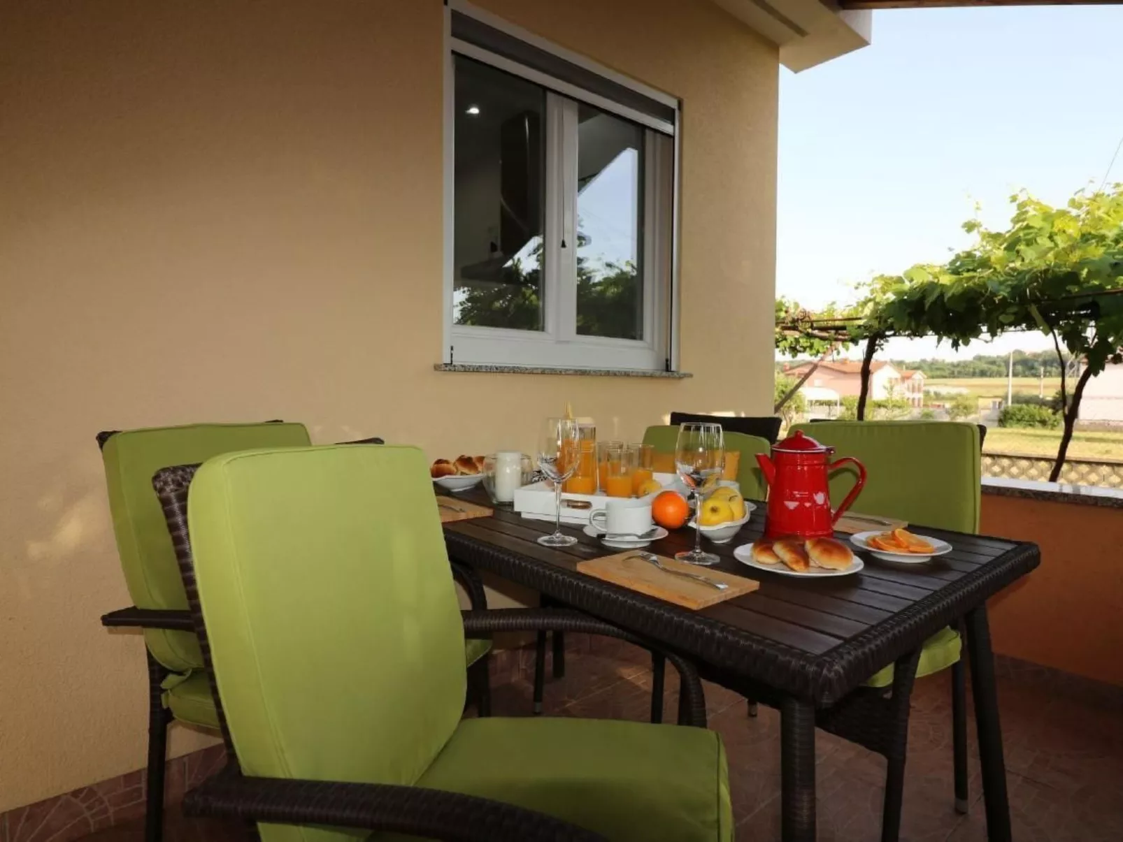 Melisa 8-Image-tags.info