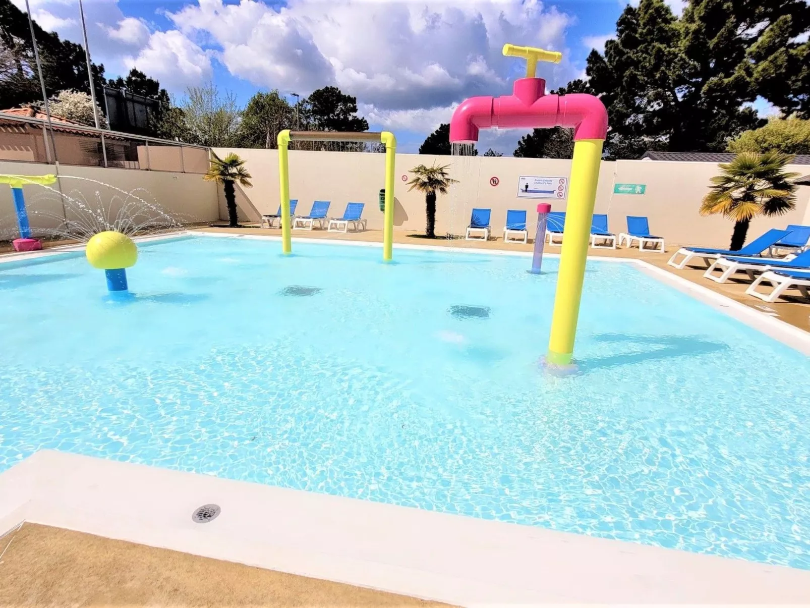 Mobilheime 3 Zimmer-Buiten