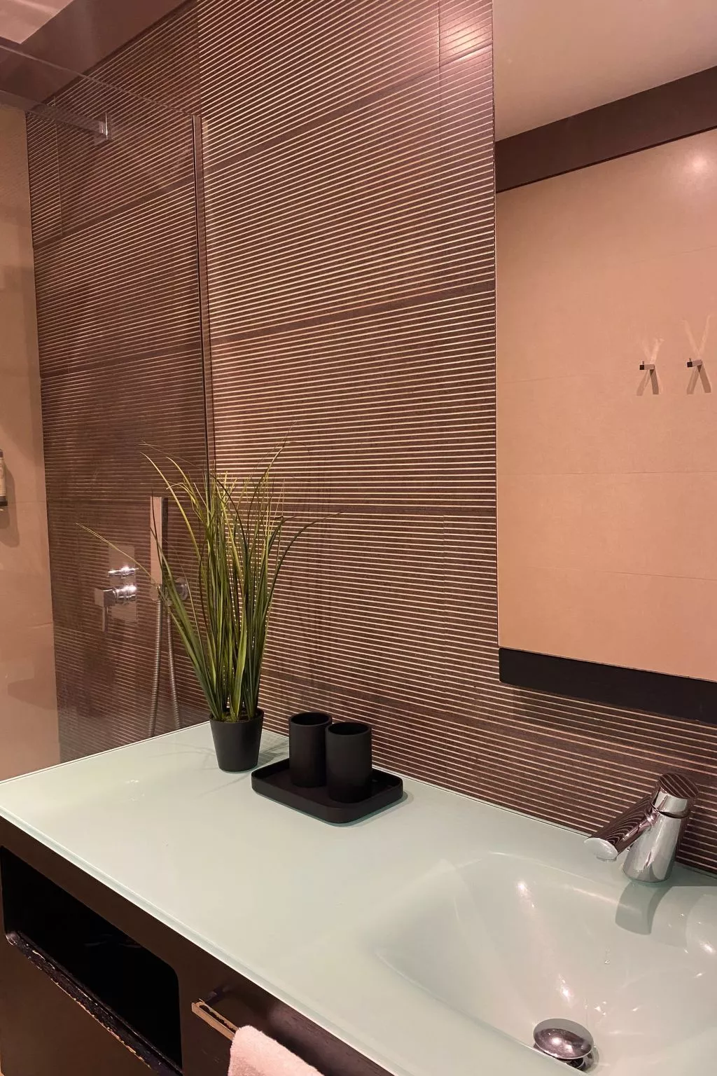 Ideales Familienhaus mit freiem Stadt- und Meerblick-Binnen