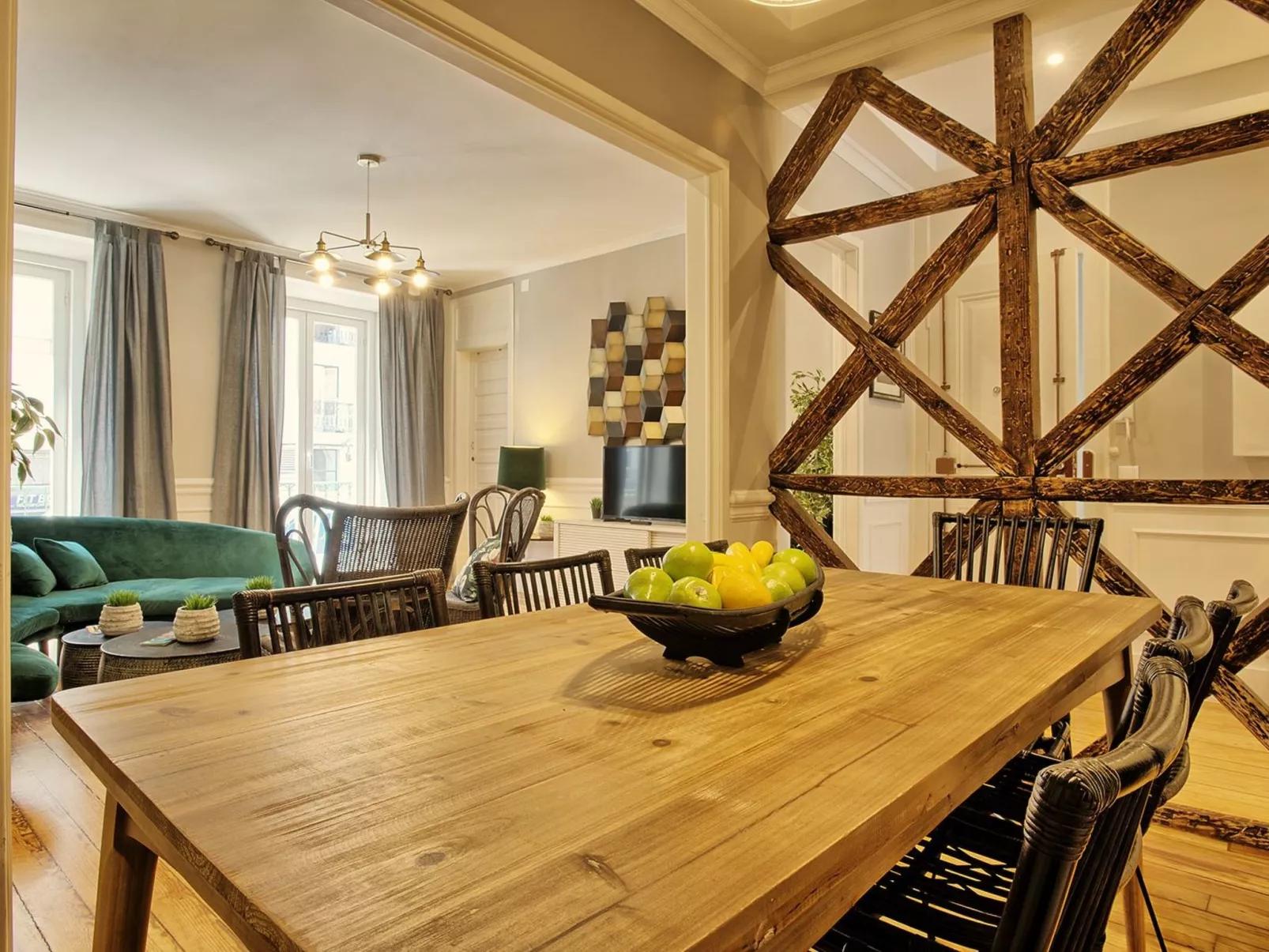 Angel's Chic Duplex-Image-tags.info