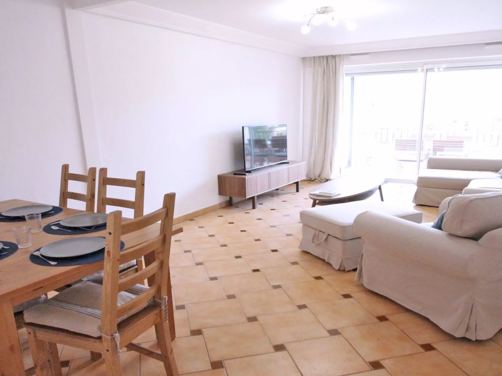 Appt T3 - 4 pers - Climatisation - Piscine