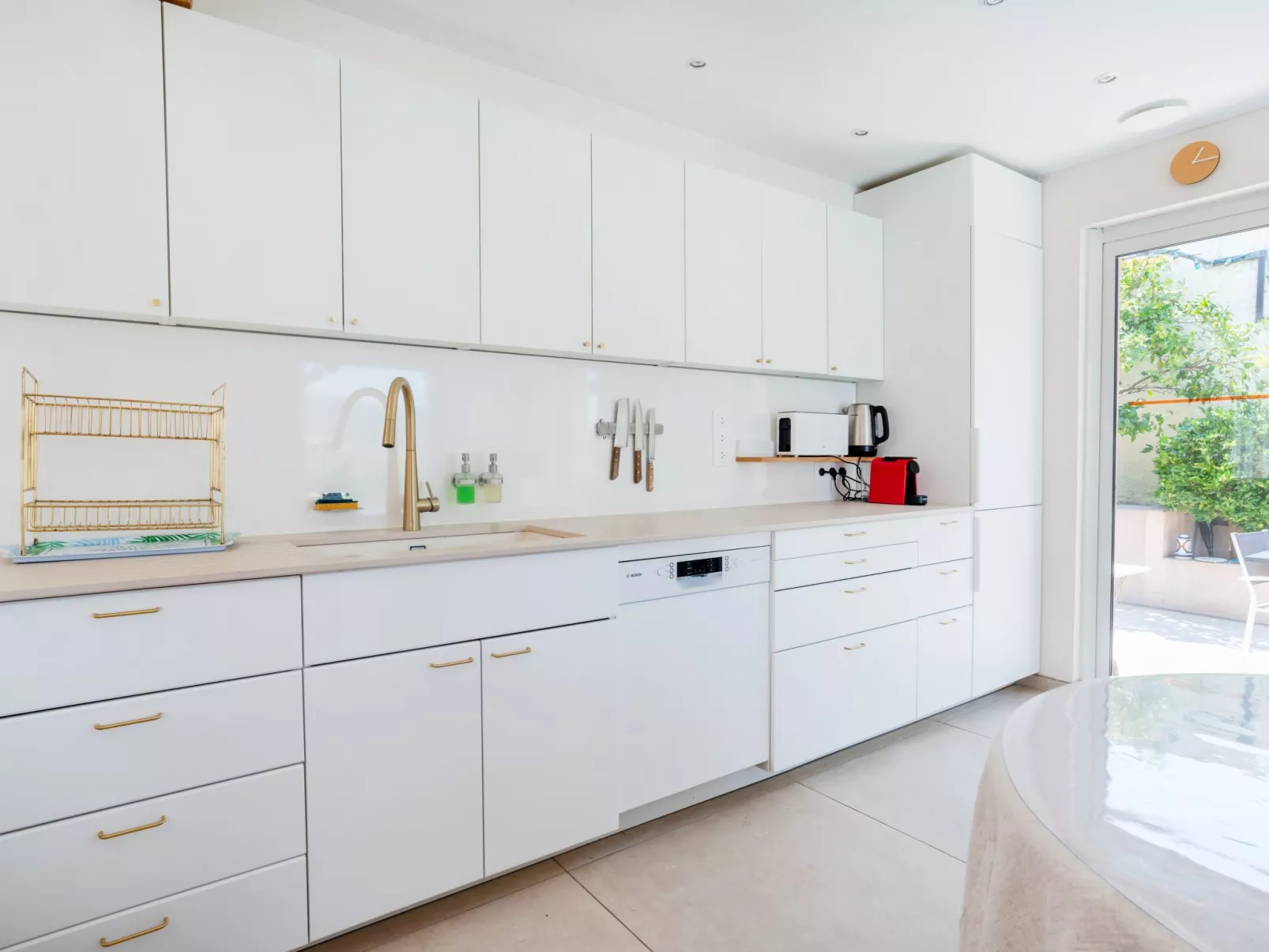 "Villa Cypangha"-Binnen