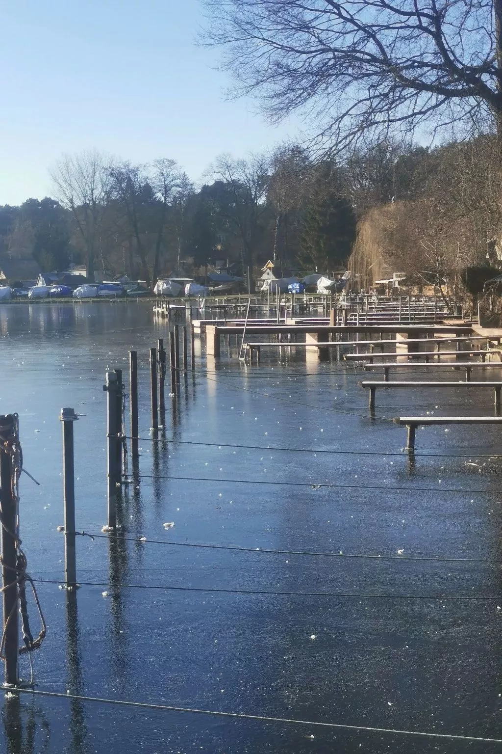 In Müggelheim mit eigener Terrasse-Buiten