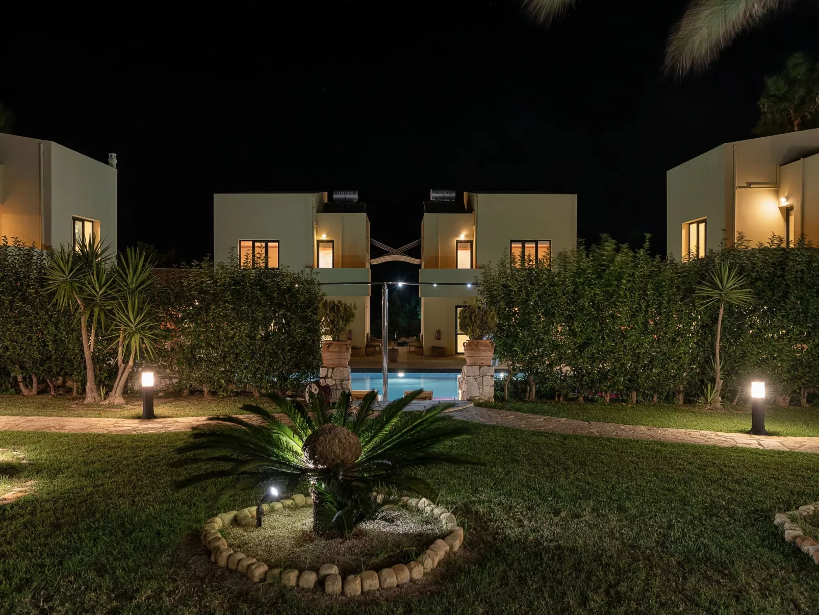 Daphnis Villen-Image-tags.info