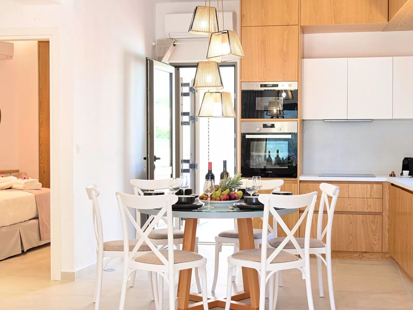 Blue Lake Villa Beheizter Pool-Binnen