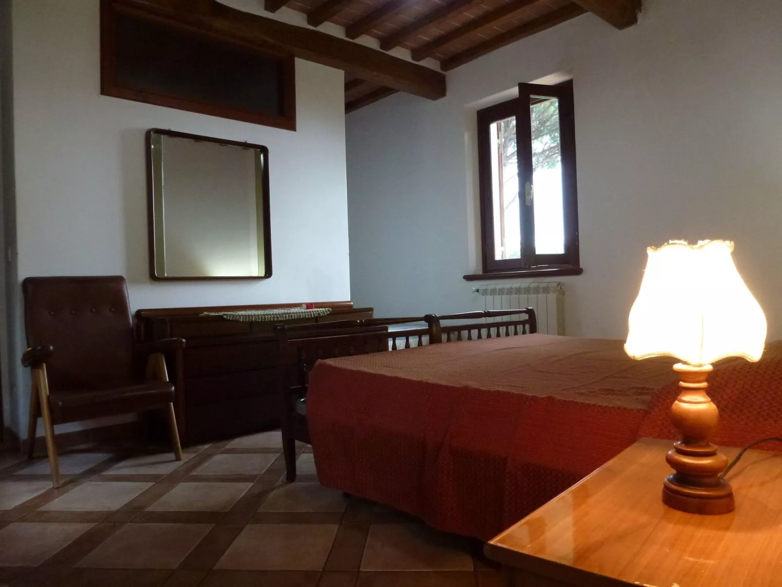 Rustico mit schönem Garten.-Binnen