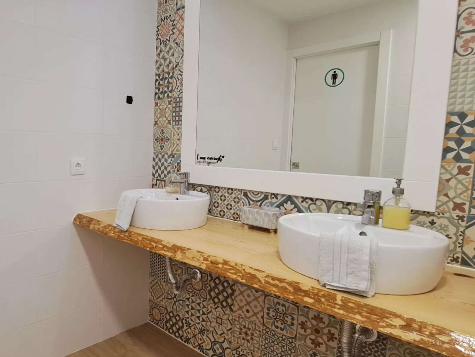 Haus Roda - Ferienwohnung in Praia Areia Branca-Image-tags.info