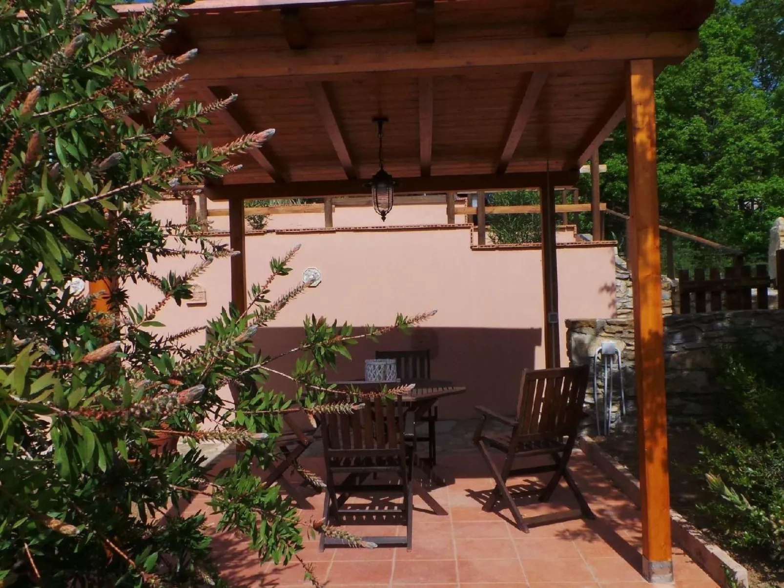 Komfortable und entspannende Wohnung-Buiten