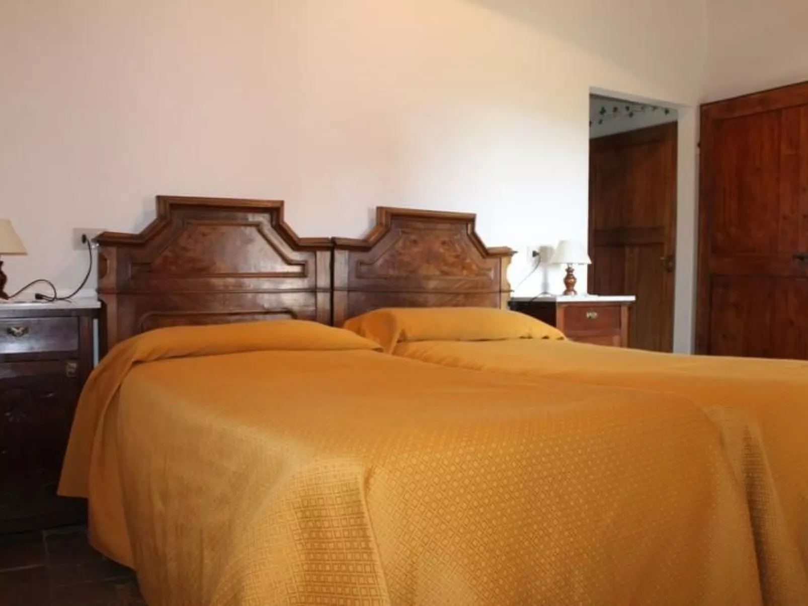 Santinovo Dachgeschosswohnung-Binnen