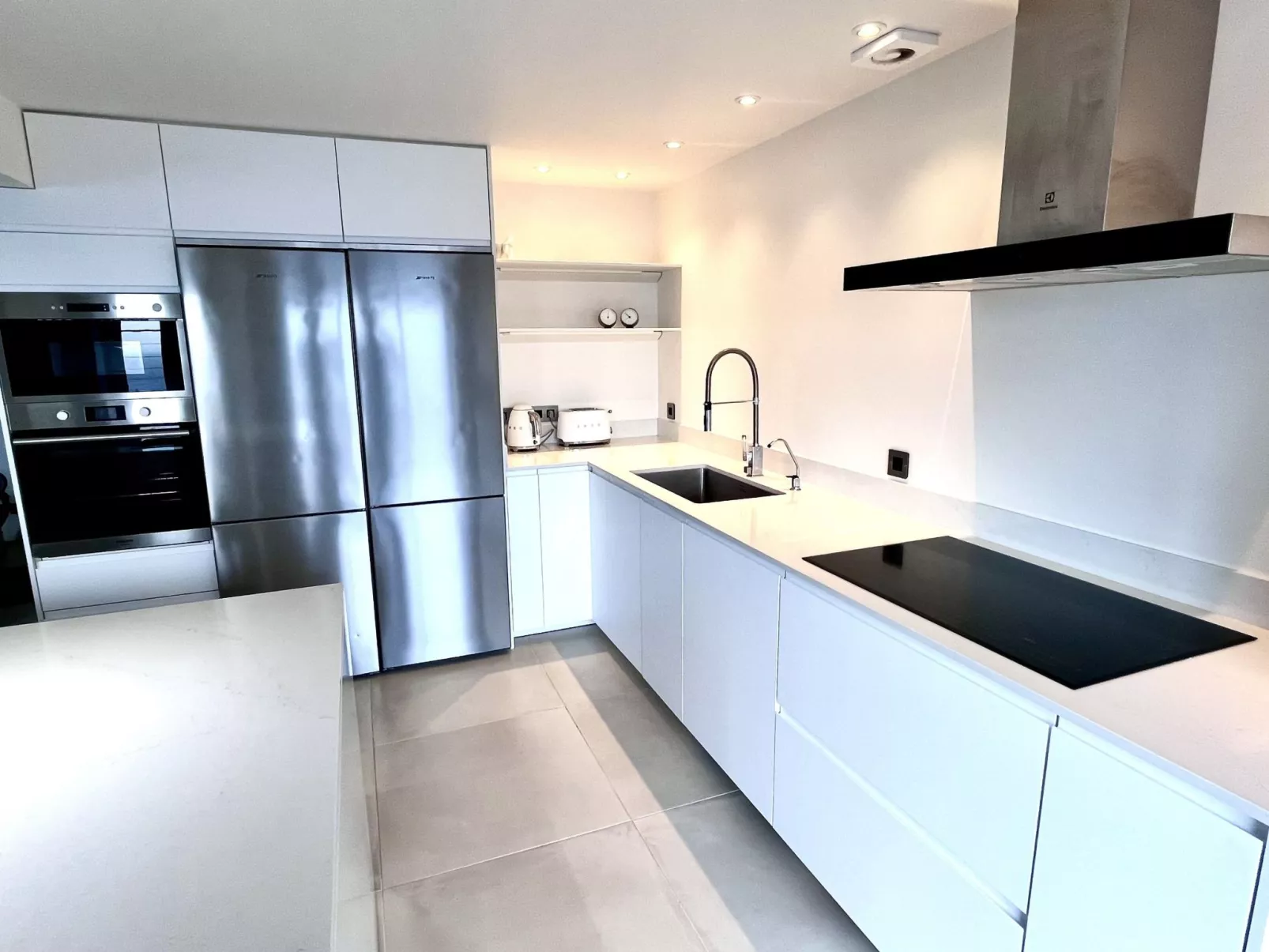 Lazaro Exklusive Villa von HRM-Binnen