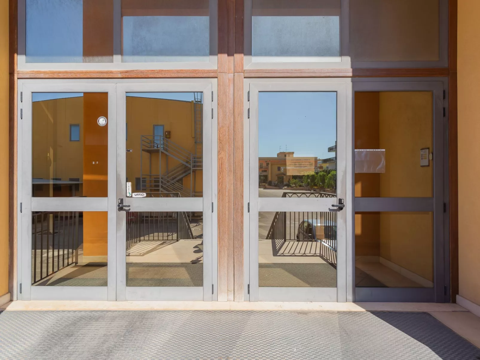 5 Bnb delle Nazioni mit Parkplatz, 9min Flughafen Meer-Buiten