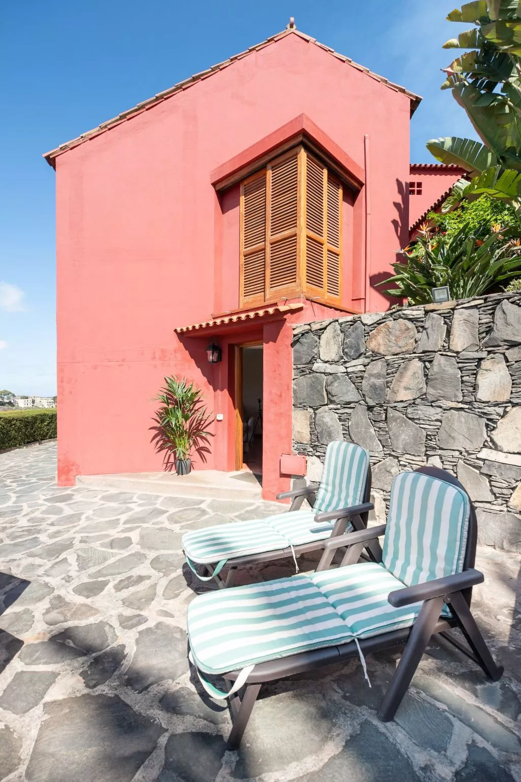 Wunderschöne Villa in einer einzigartigen natürlichen Umgebung-Buiten