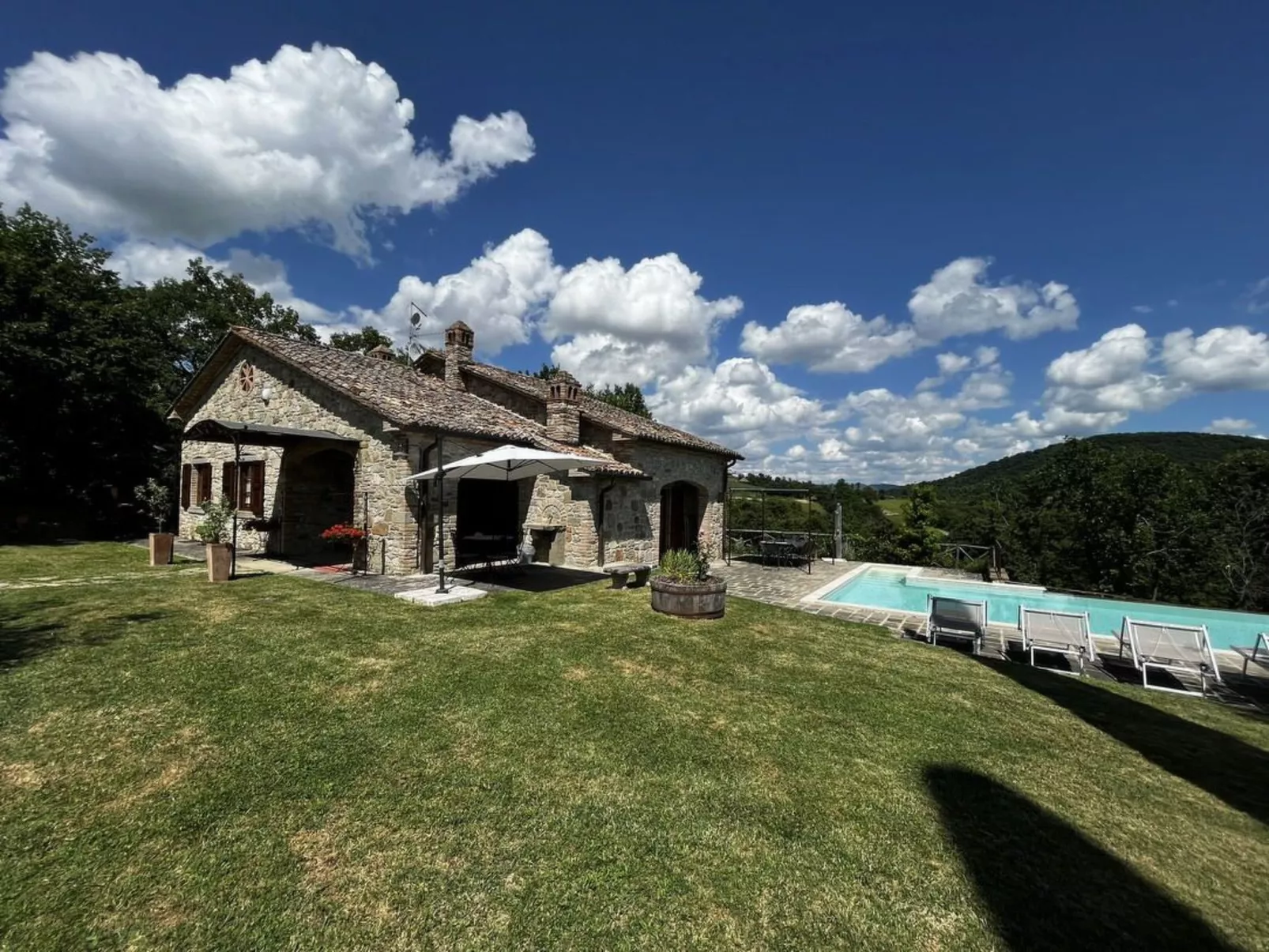 Villa mit privatem Pool zwischen Umbrien und der Toskana-Image-tags.info