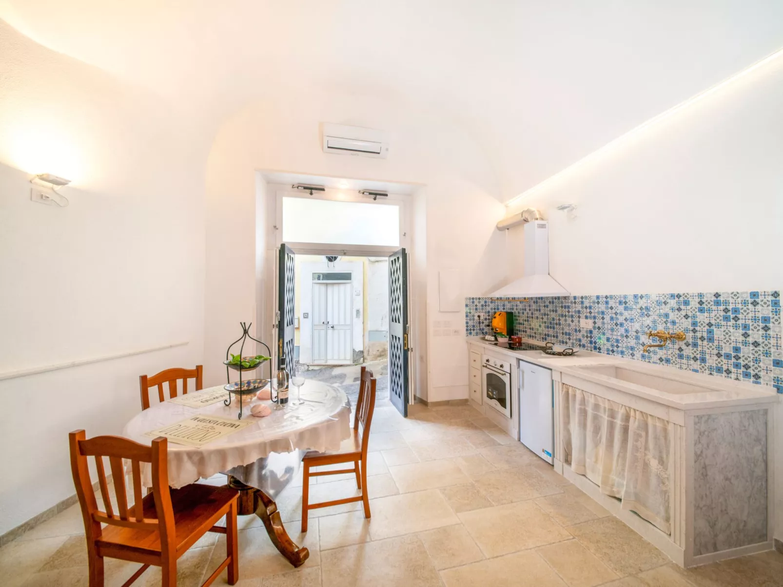 Vico Secondo Antike Ferienwohnung historisches Zentrum-Image-tags.info