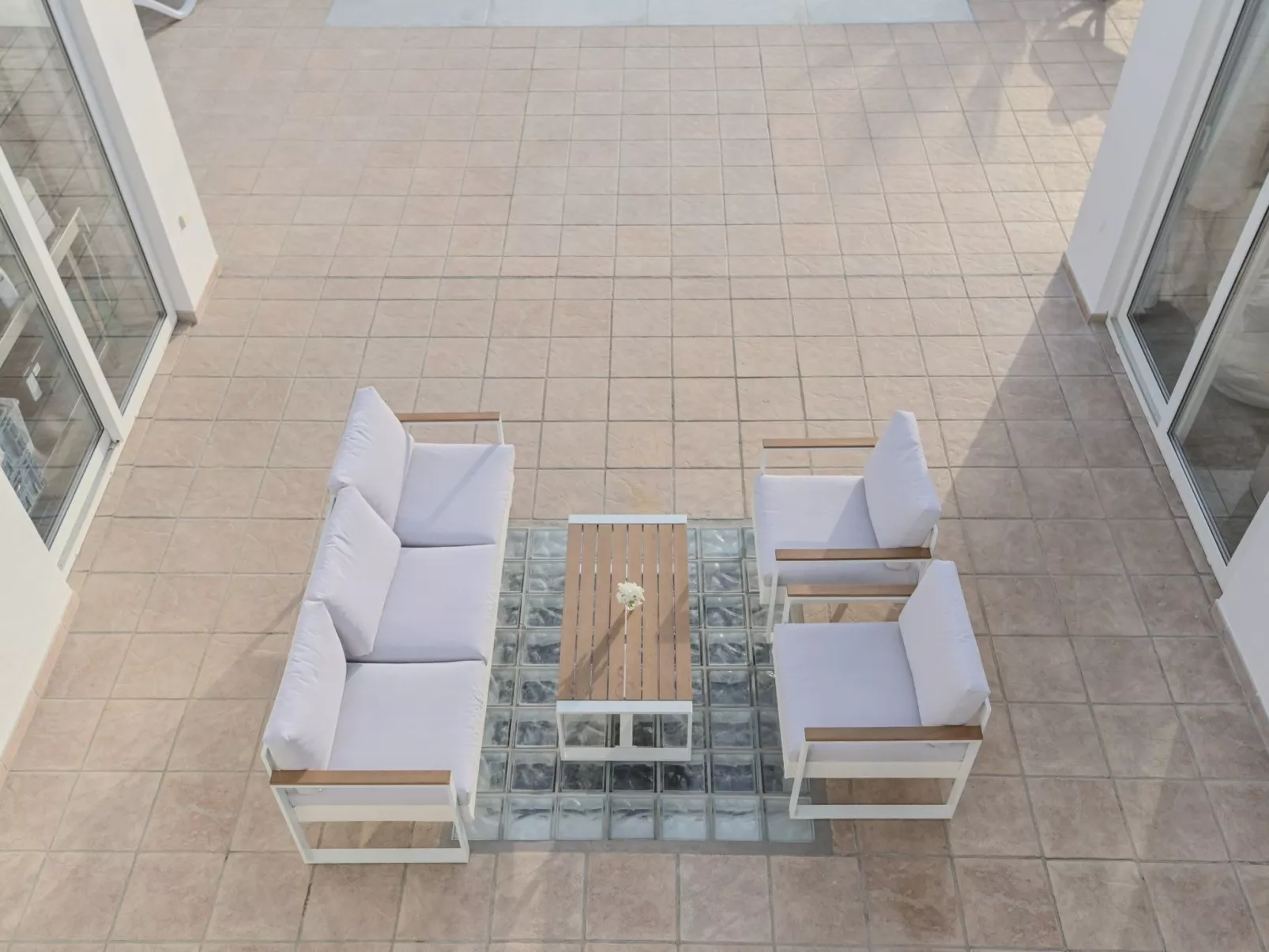 In Adeje mit privatem Pool-Binnen