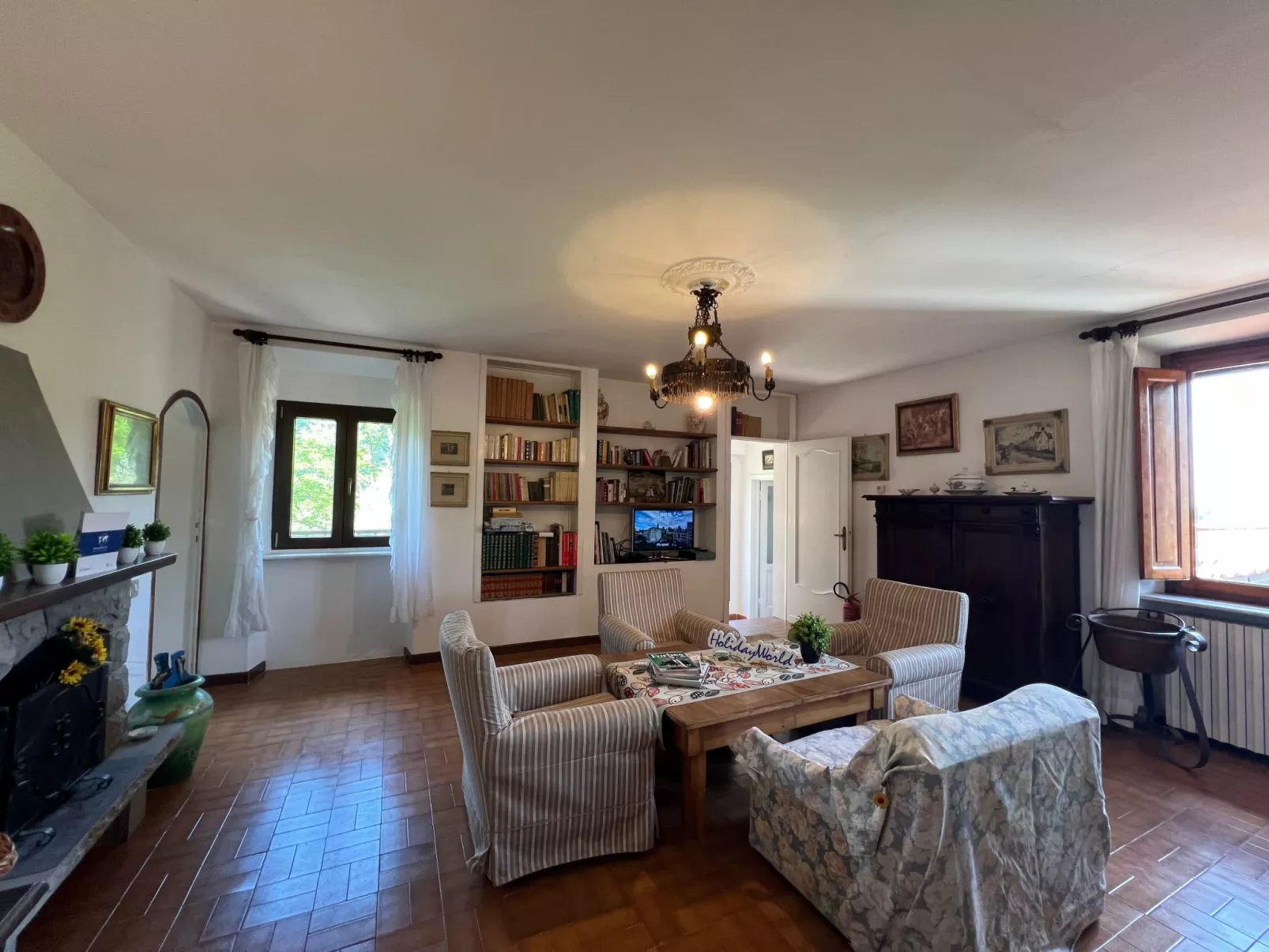 Rosa Selvatica by Holiday World-Binnen