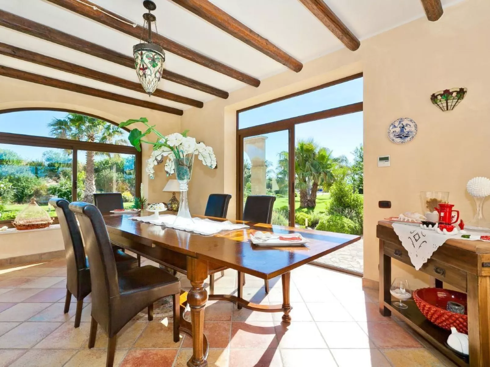 In Castelvetrano mit Gepflegtem Garten-Image-tags.info