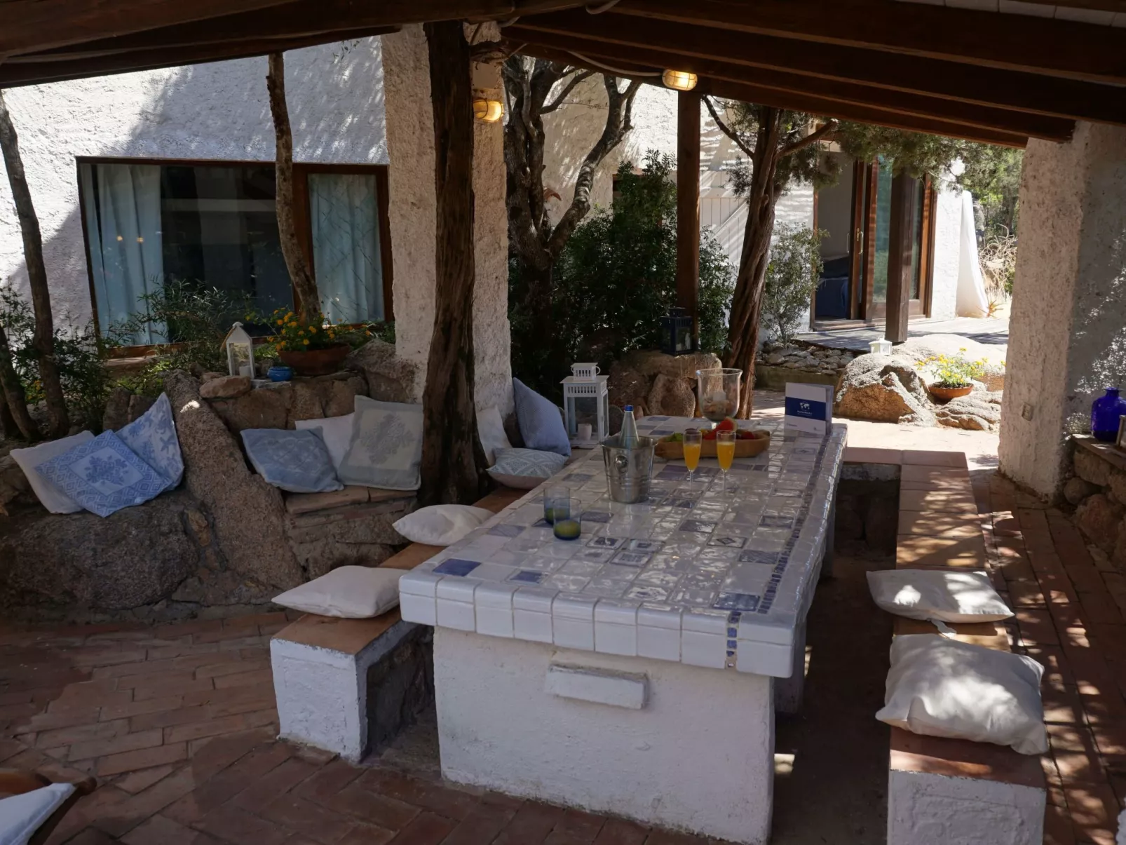 Für 4 Personen ca. 80 m&sup2; in Arzachena, Sardinien (Nordsardinien)-Buiten