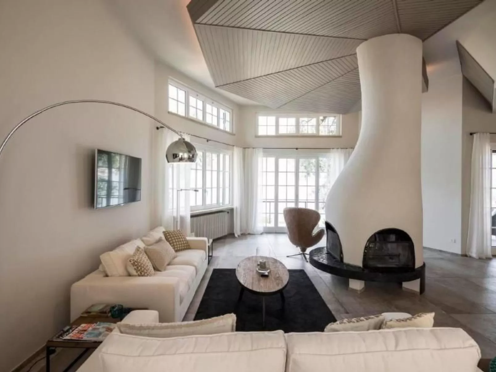 Luxusvilla am Gardasee mit privatem Badesteg-Binnen