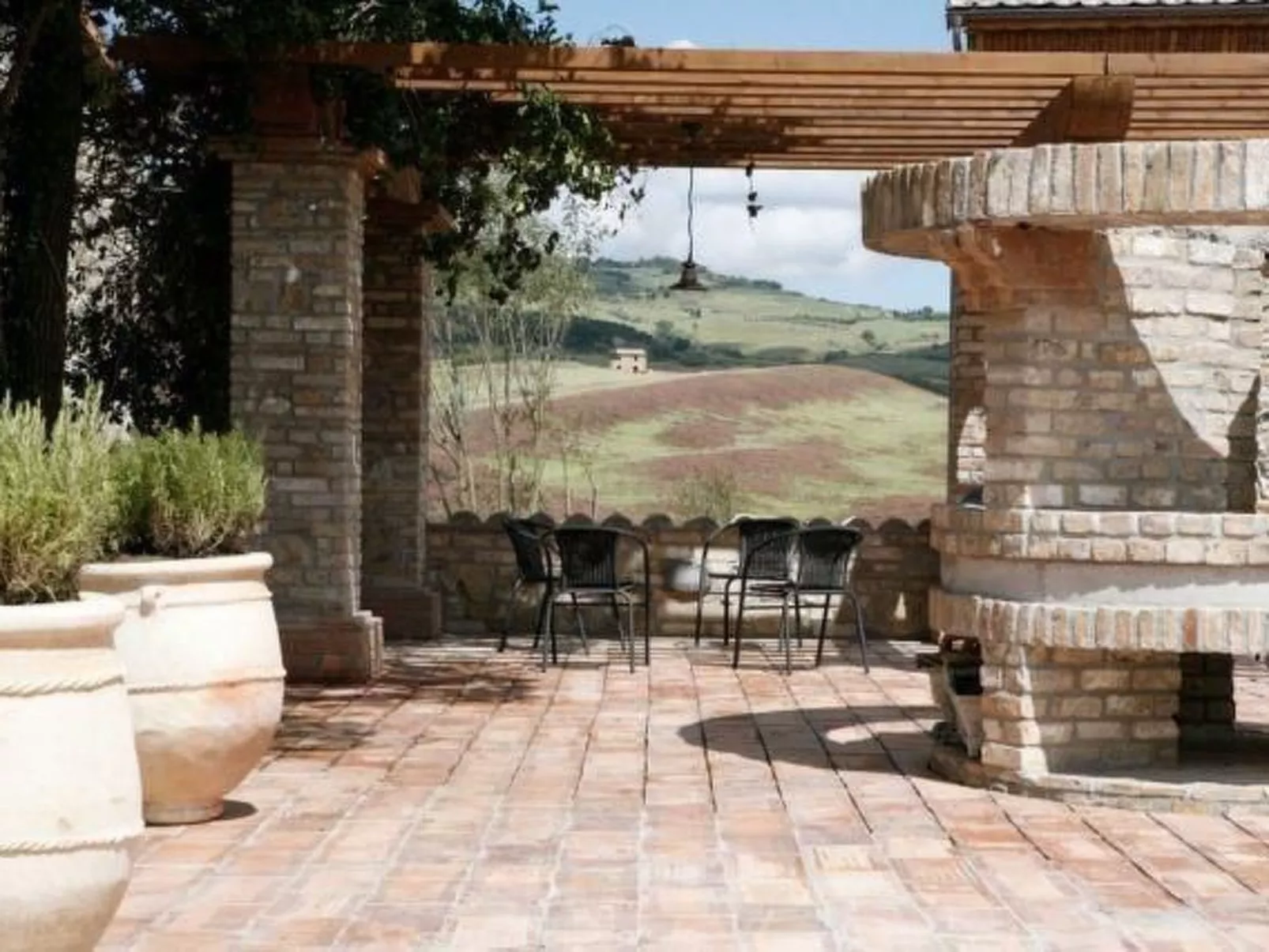 Wohnung "Villa Famiglia" mit Pool-Buiten