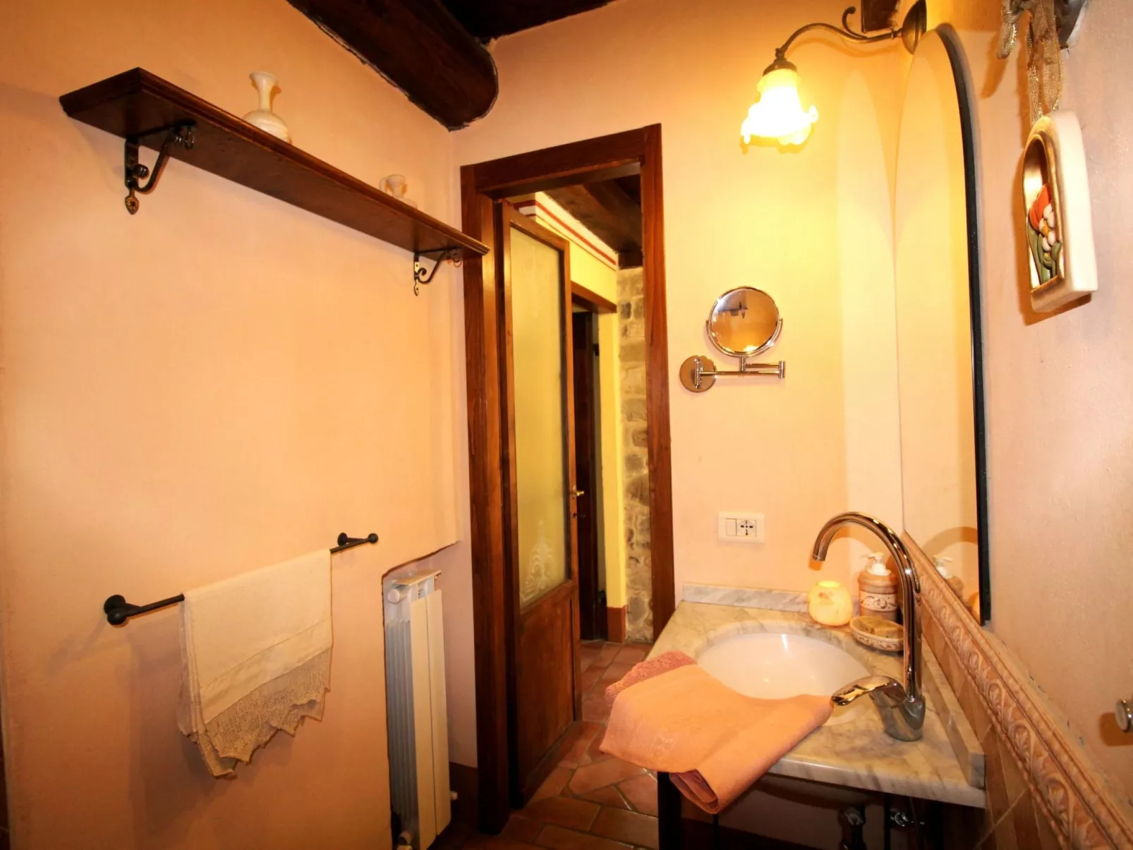 Landgut "Il Villino" mit Terrasse-Binnen