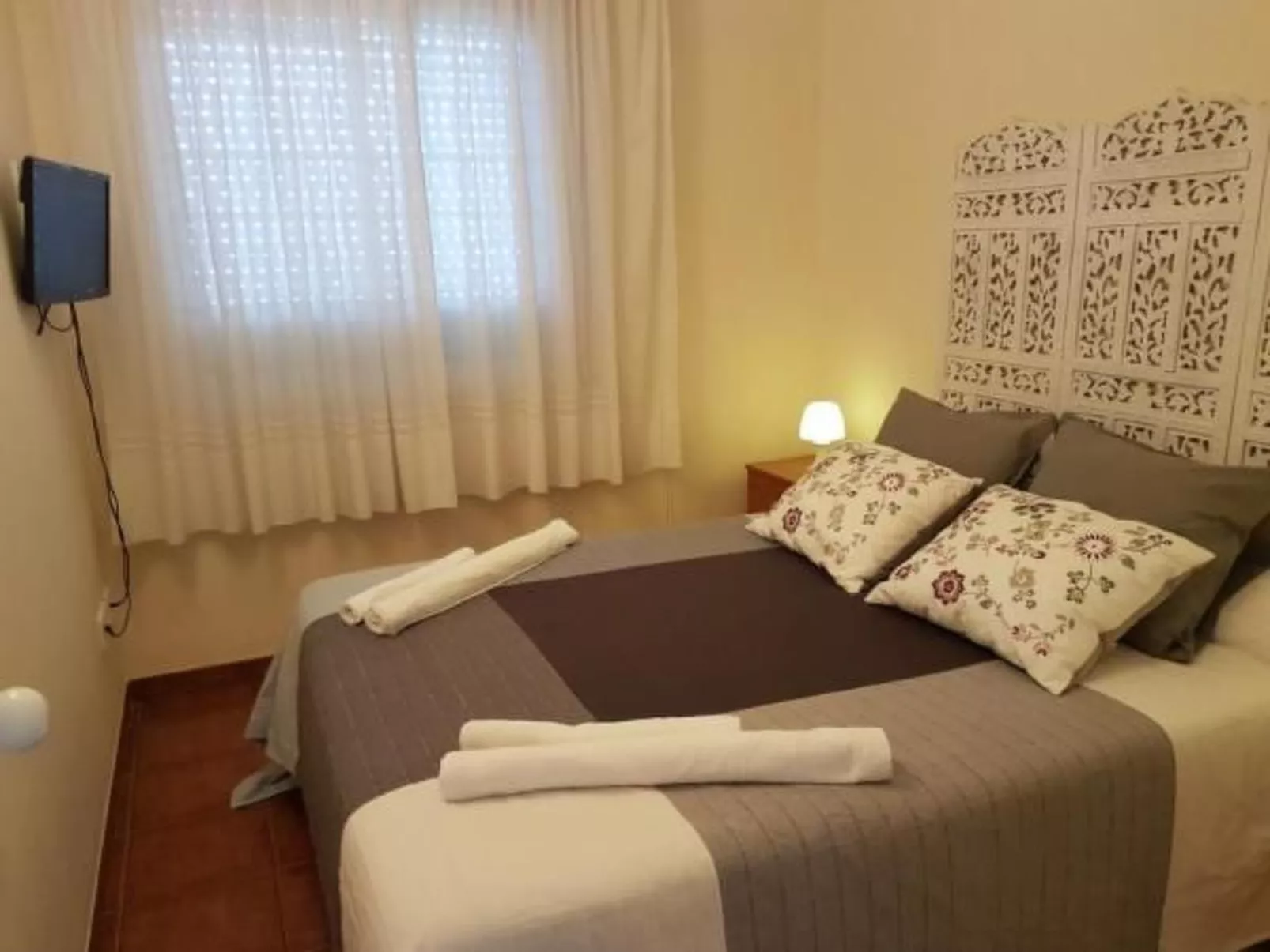 In Empuriabrava mit Grill-Binnen