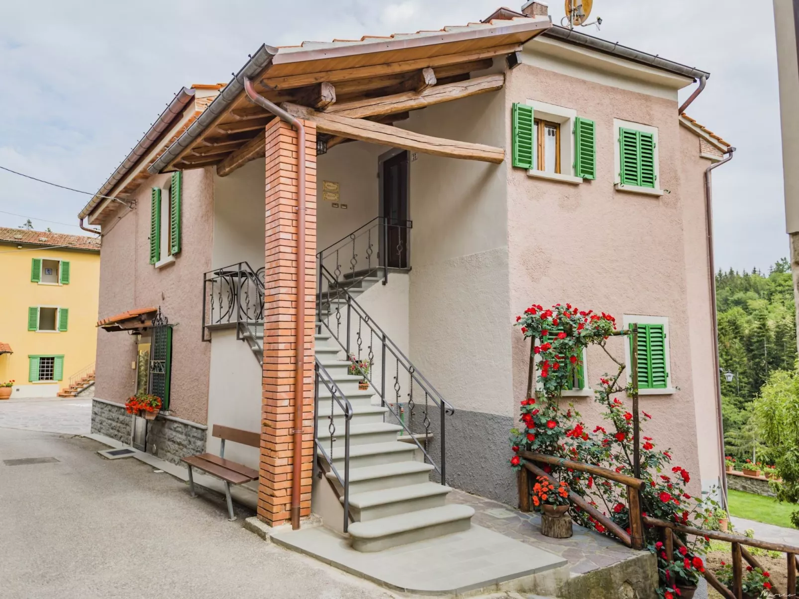 In ruhiger Lage-Buiten