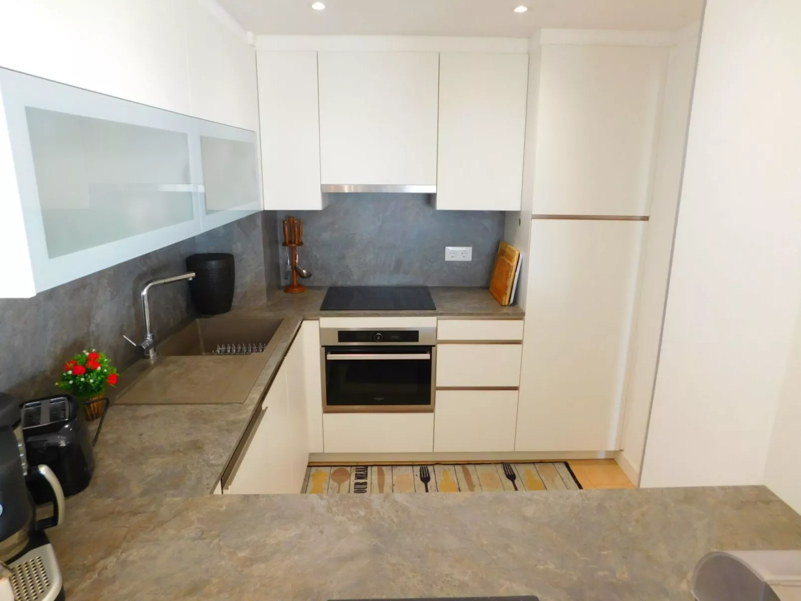 Mit großer Terrasse und Parkplatz in Salatar, Roses-Binnen