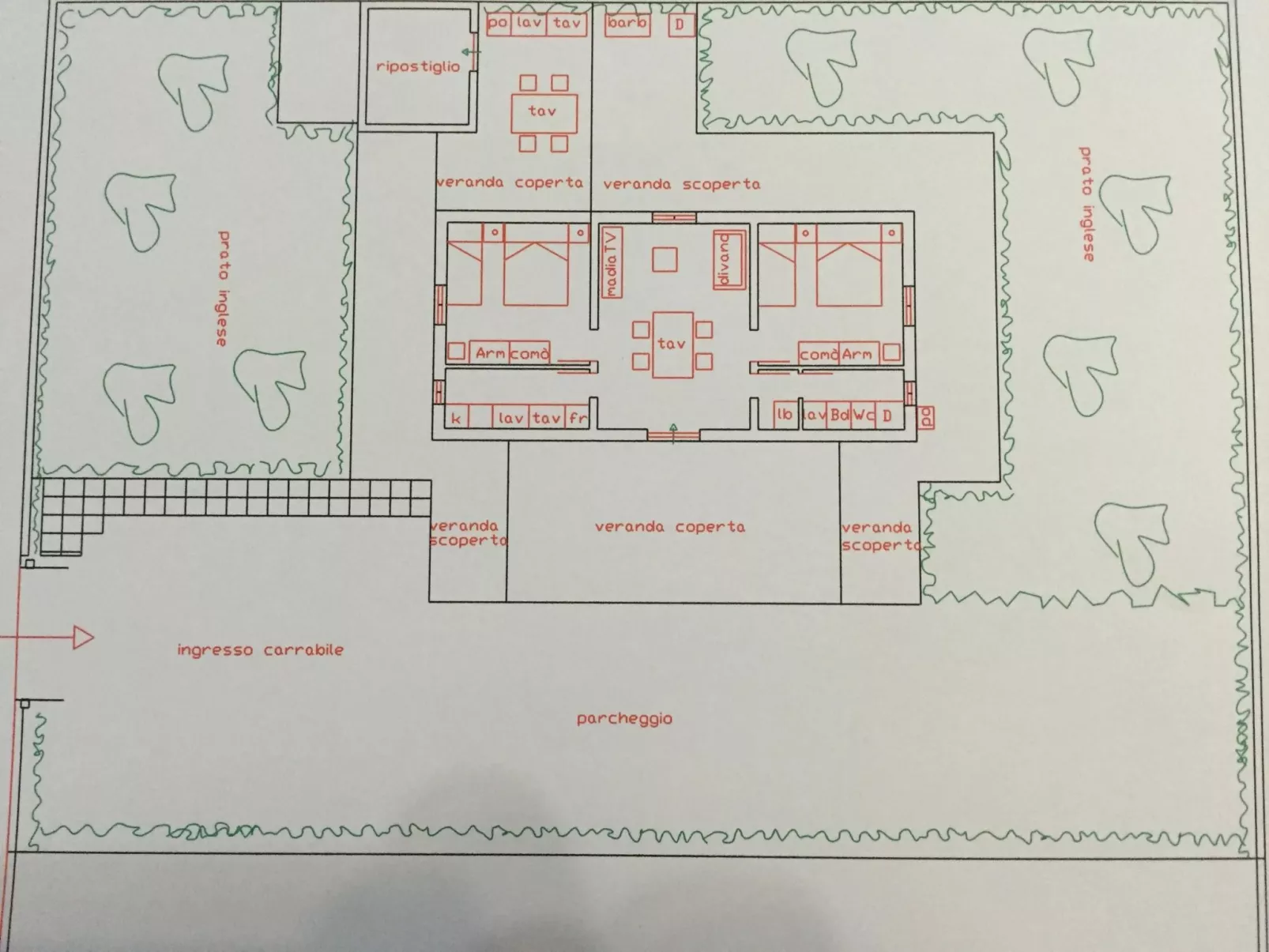 Ebenerdig auch für Rollstuhlfahrer geeignet mit Terrasse und Parkplatz-Image-tags.info
