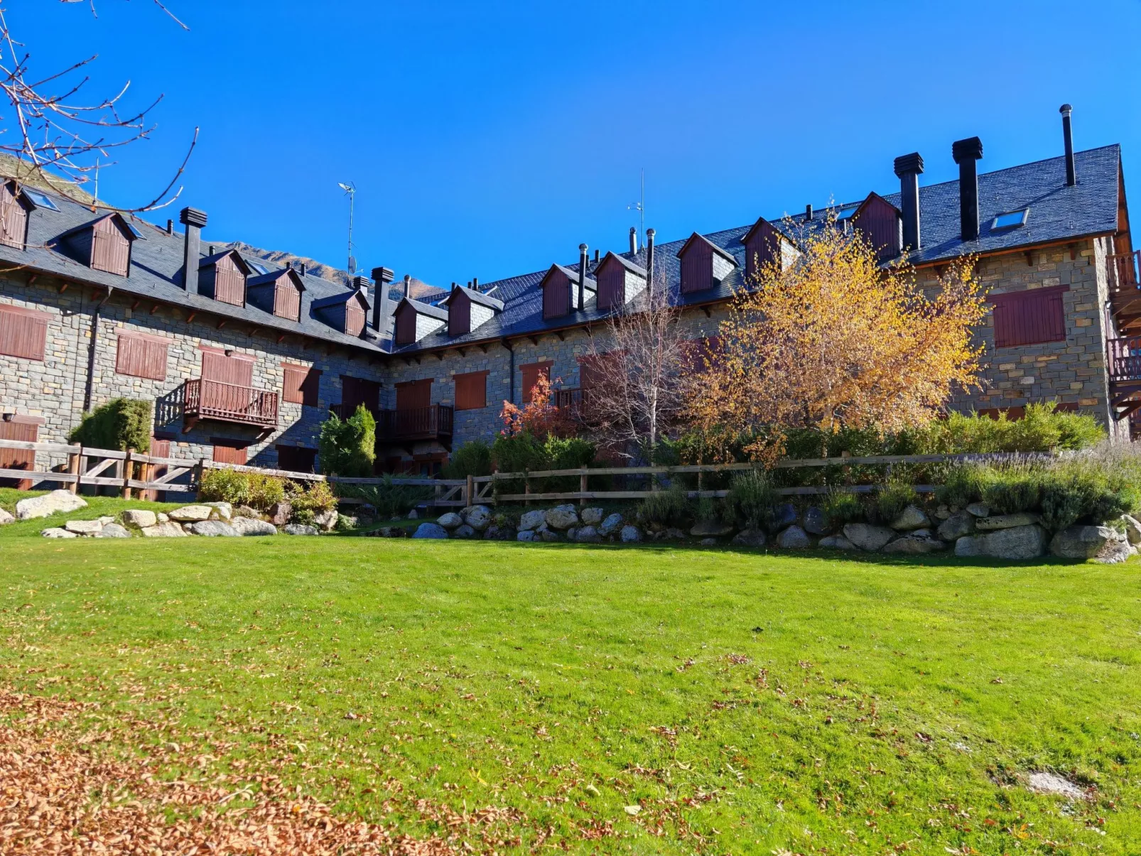 Wohnung mit privatem Garten und gemütlichem Puig Falcó 2 Vall de Boí-Image-tags.info