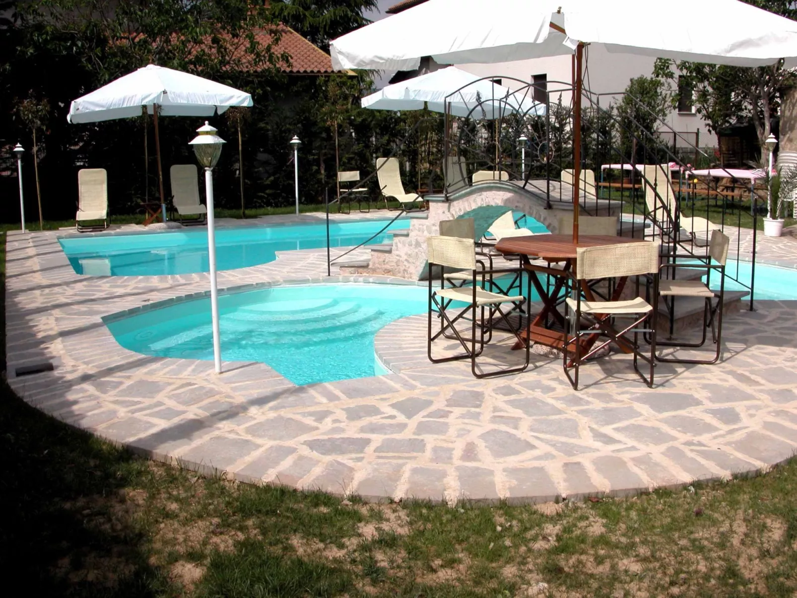 Altes Kloster und eleganter Landsitz-Image-tags.info