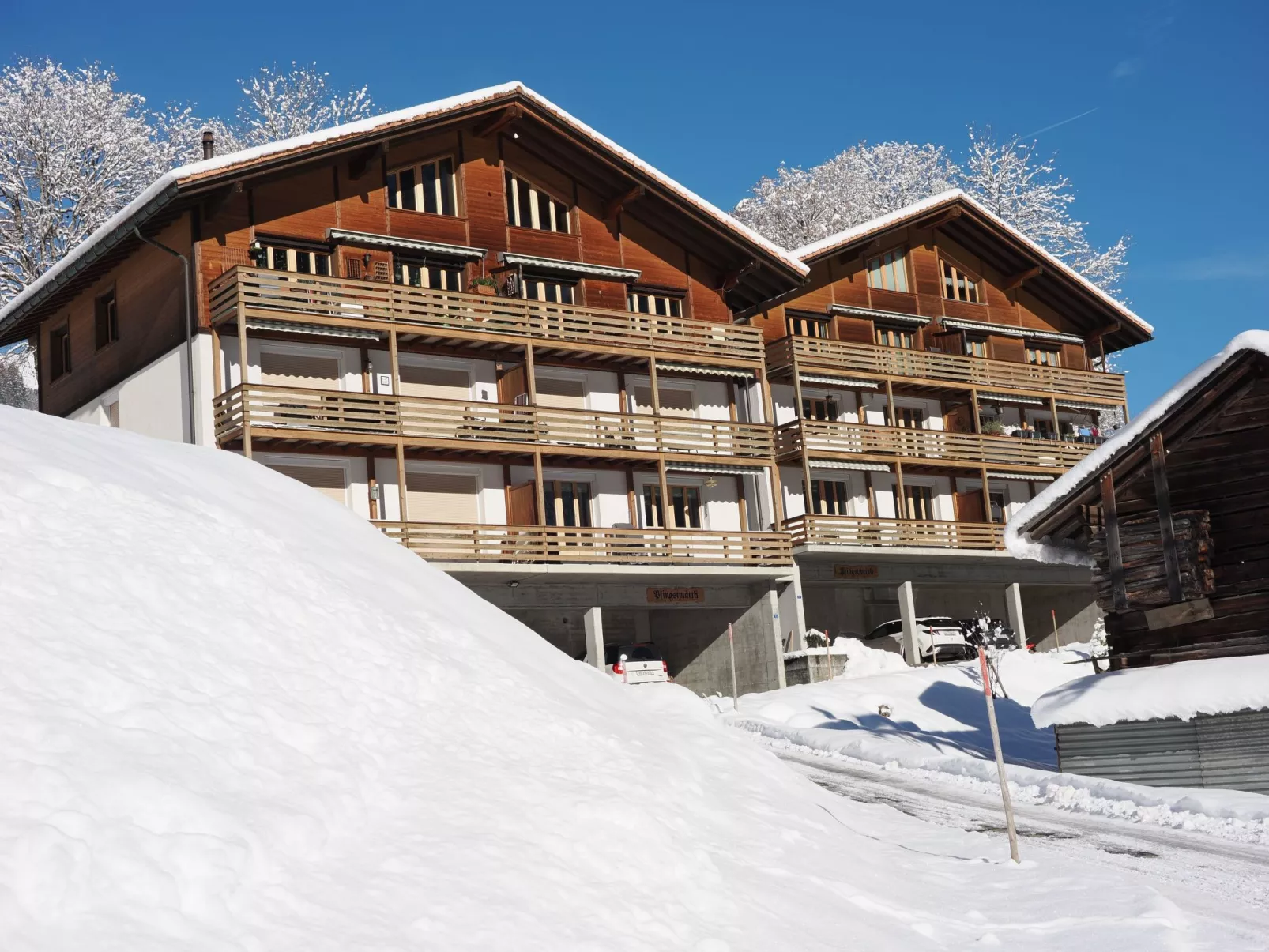 Pfingstweidli 6 Bett Wohnung-Buiten