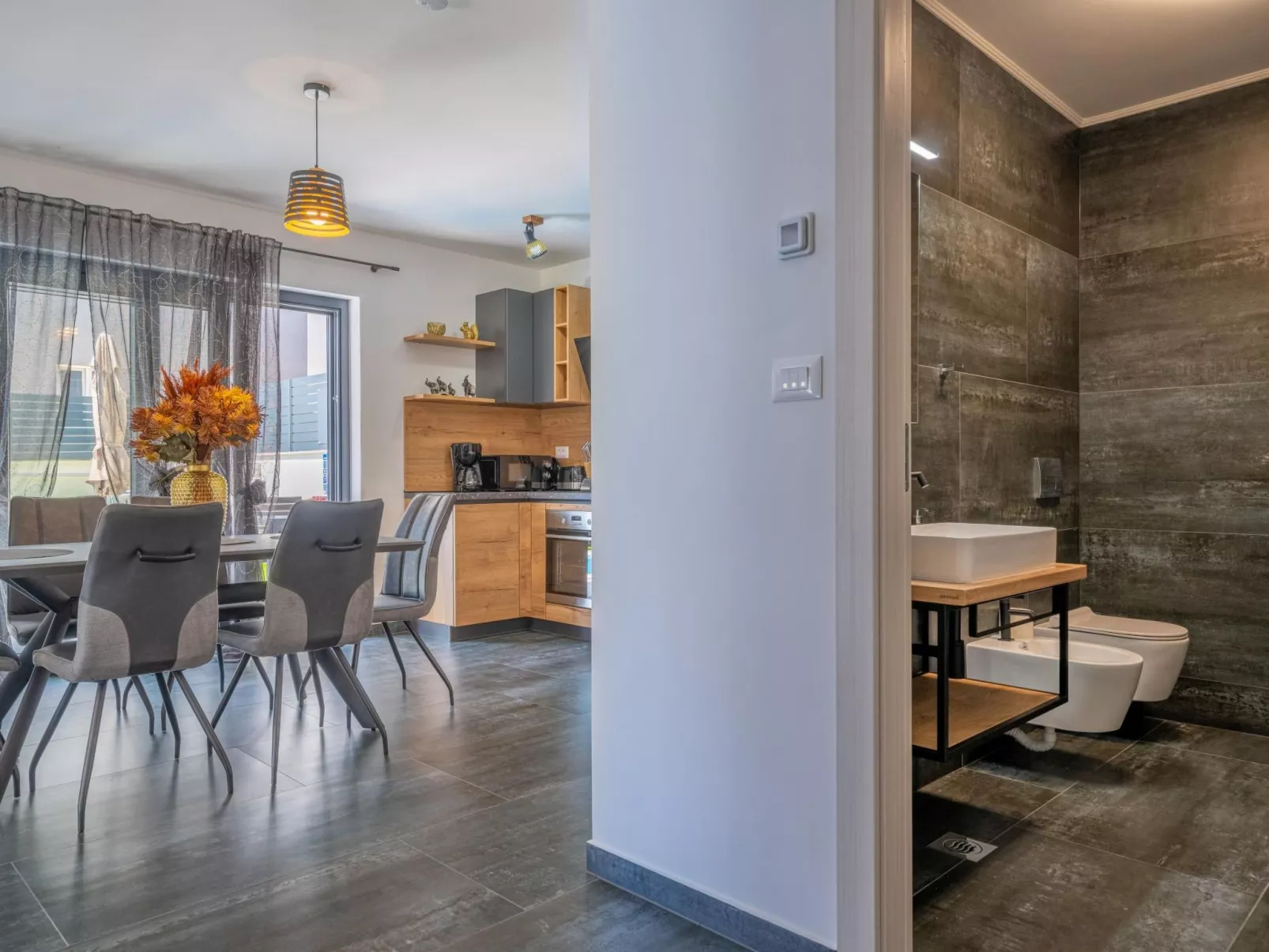 Apartment Rose mit privatem Pool-Binnen