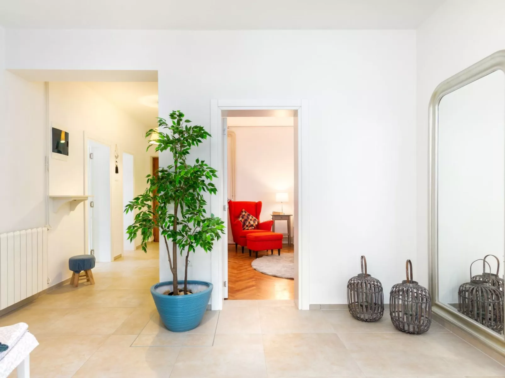 Tia, Wohnung mit Pool-Image-tags.info