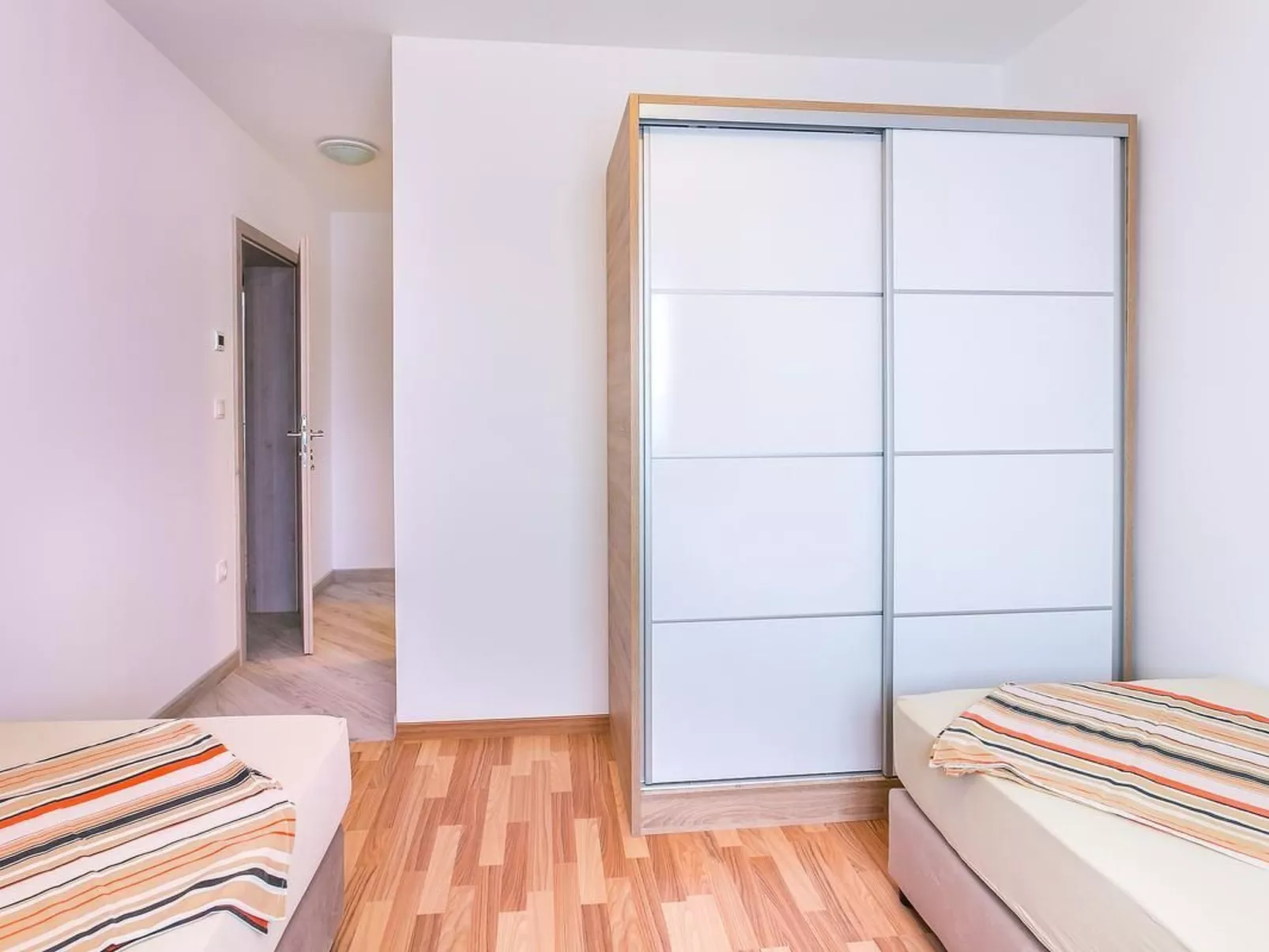 Wohnung mit Balkon-Binnen